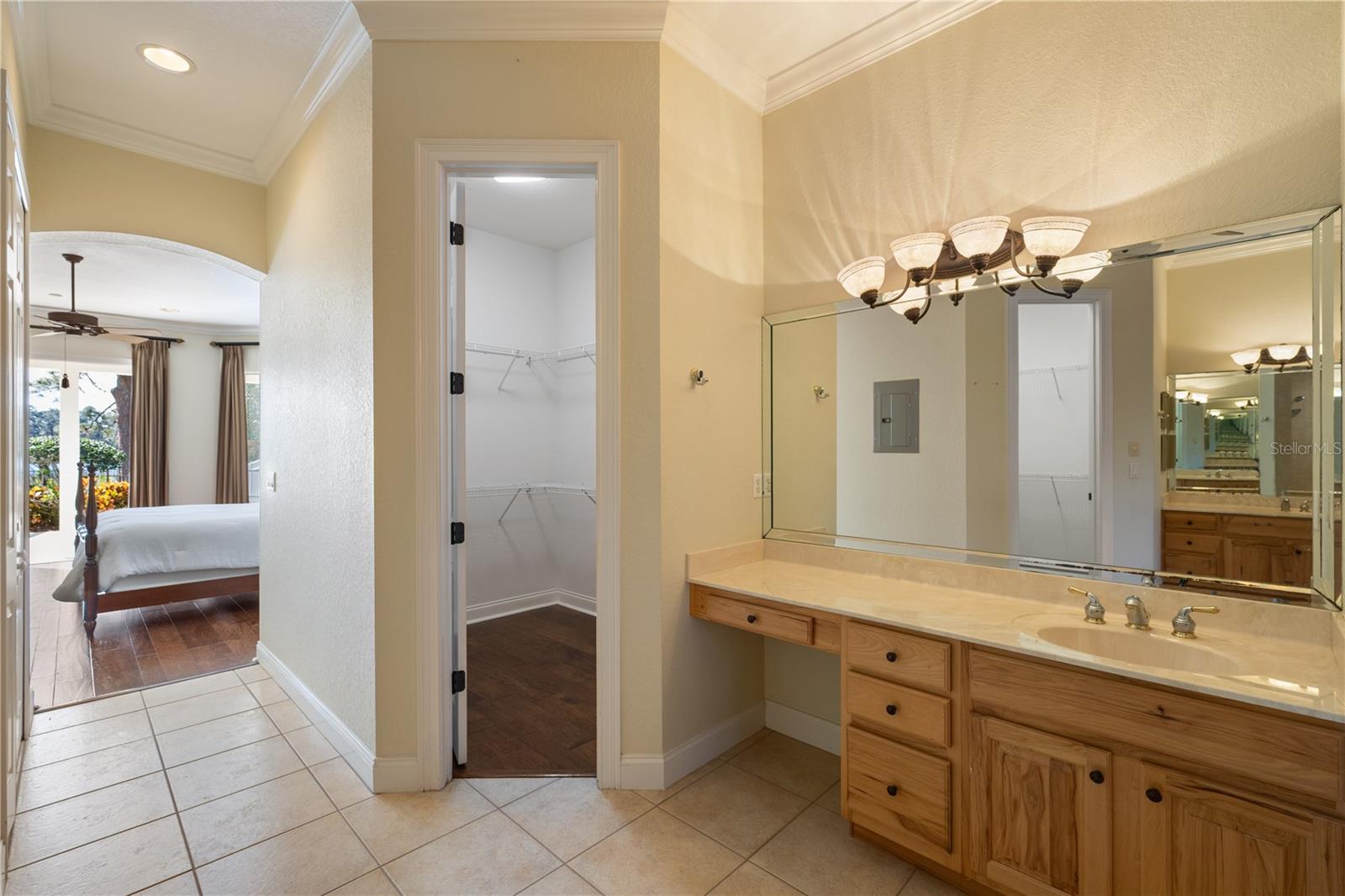 10870 Bayshore Dr Property Photo 20