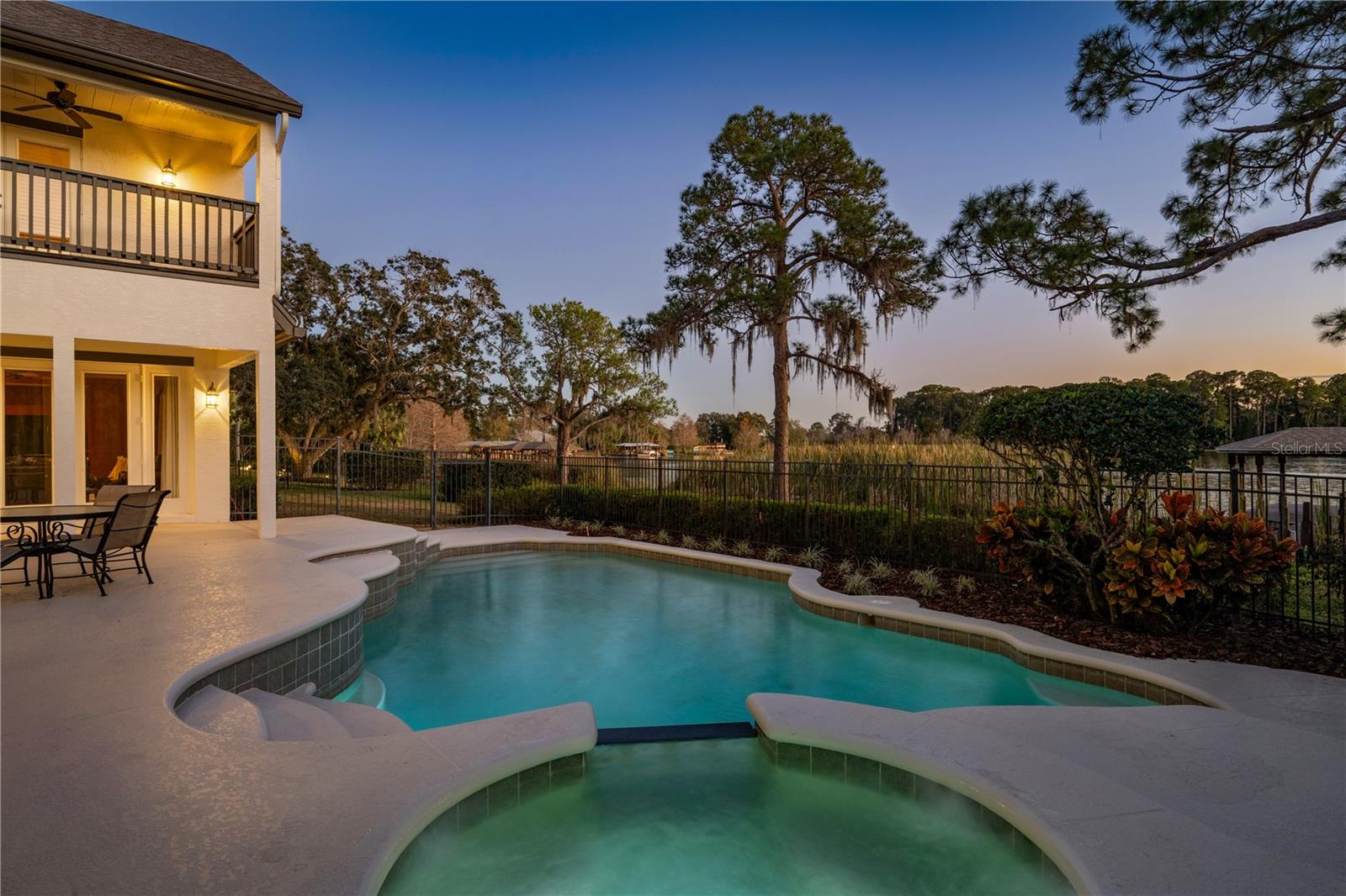 10870 Bayshore Dr Property Photo 35