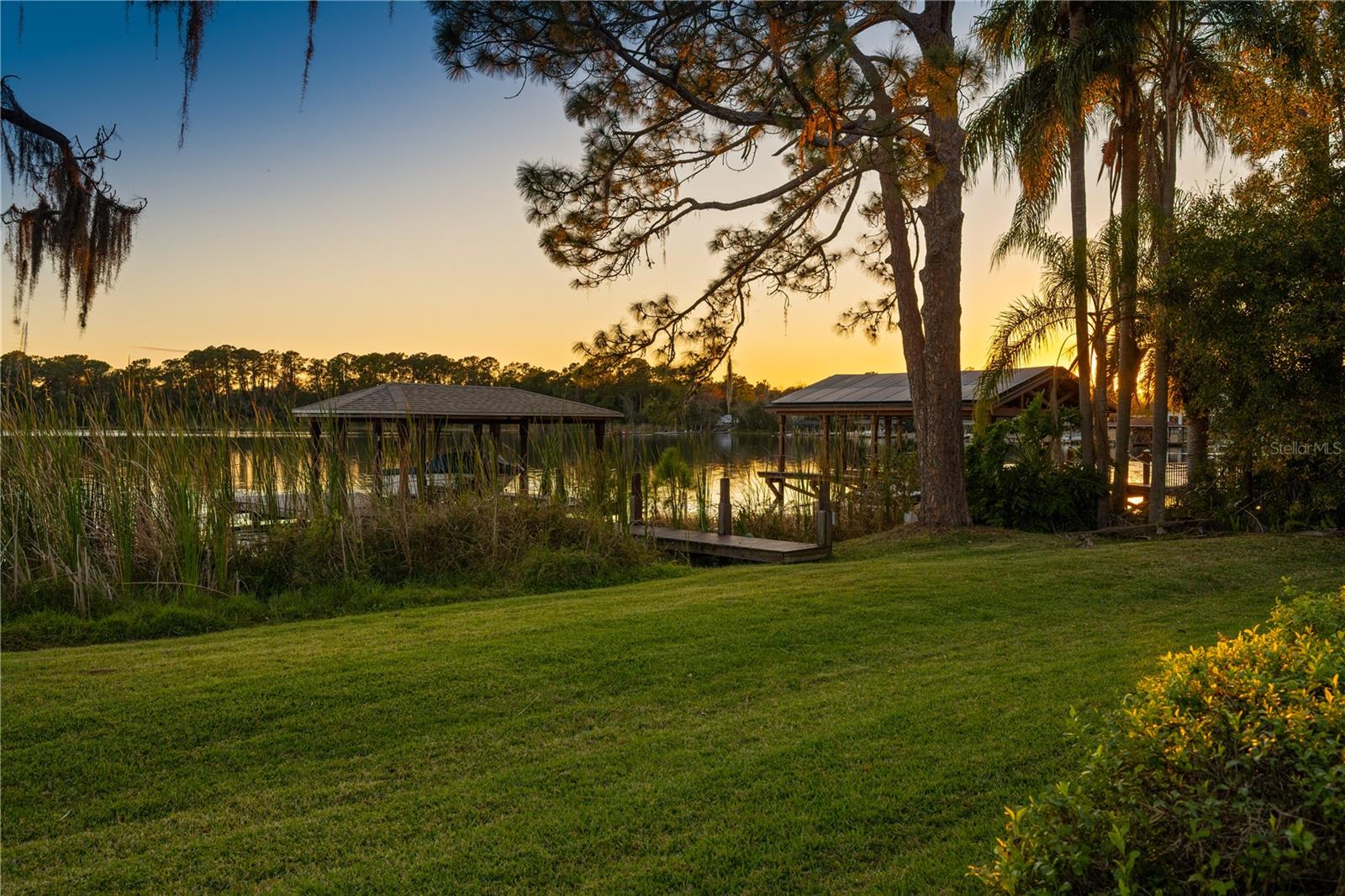 10870 Bayshore Dr Property Photo 42