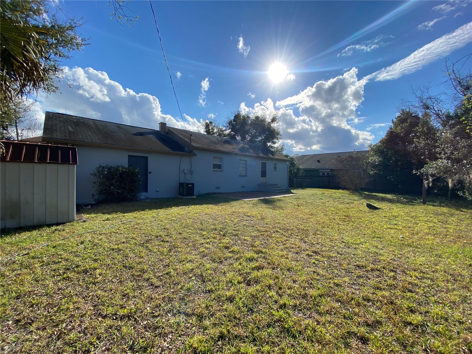 265 W Bay Ave Property Photo 15