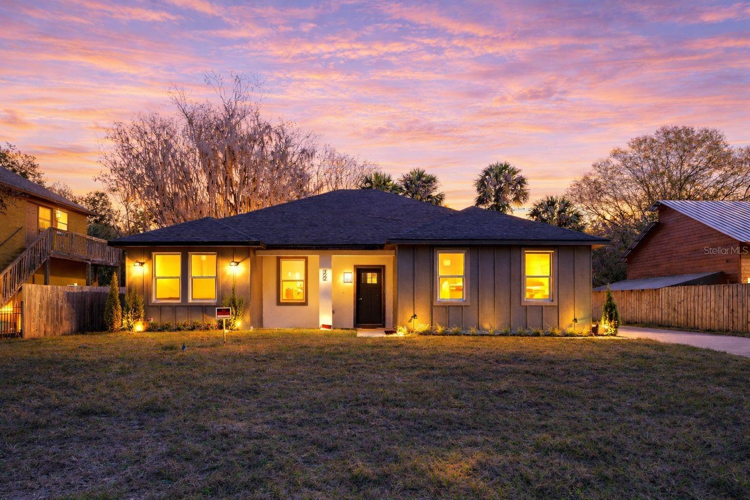127 HIBISCUS LN