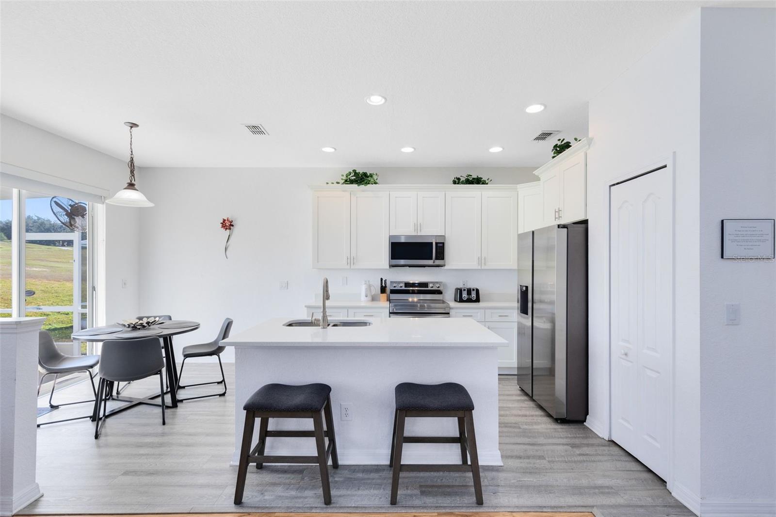 142 Birkdale St Property Photo 11