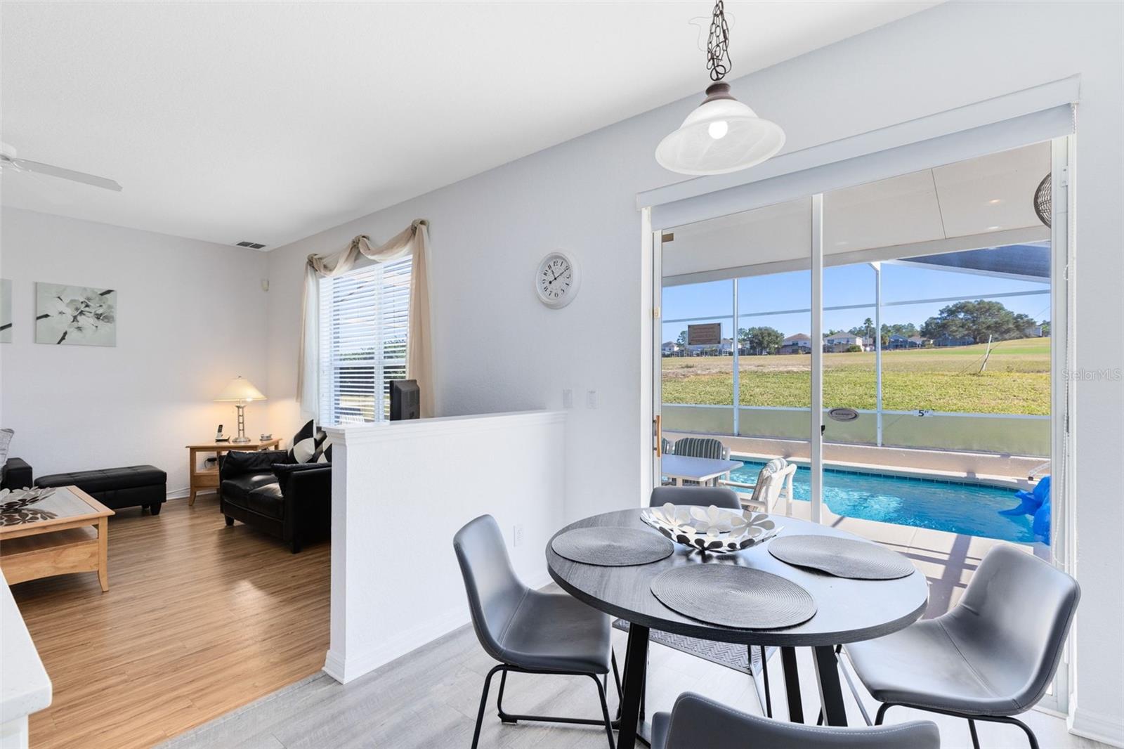 142 Birkdale St Property Photo 14