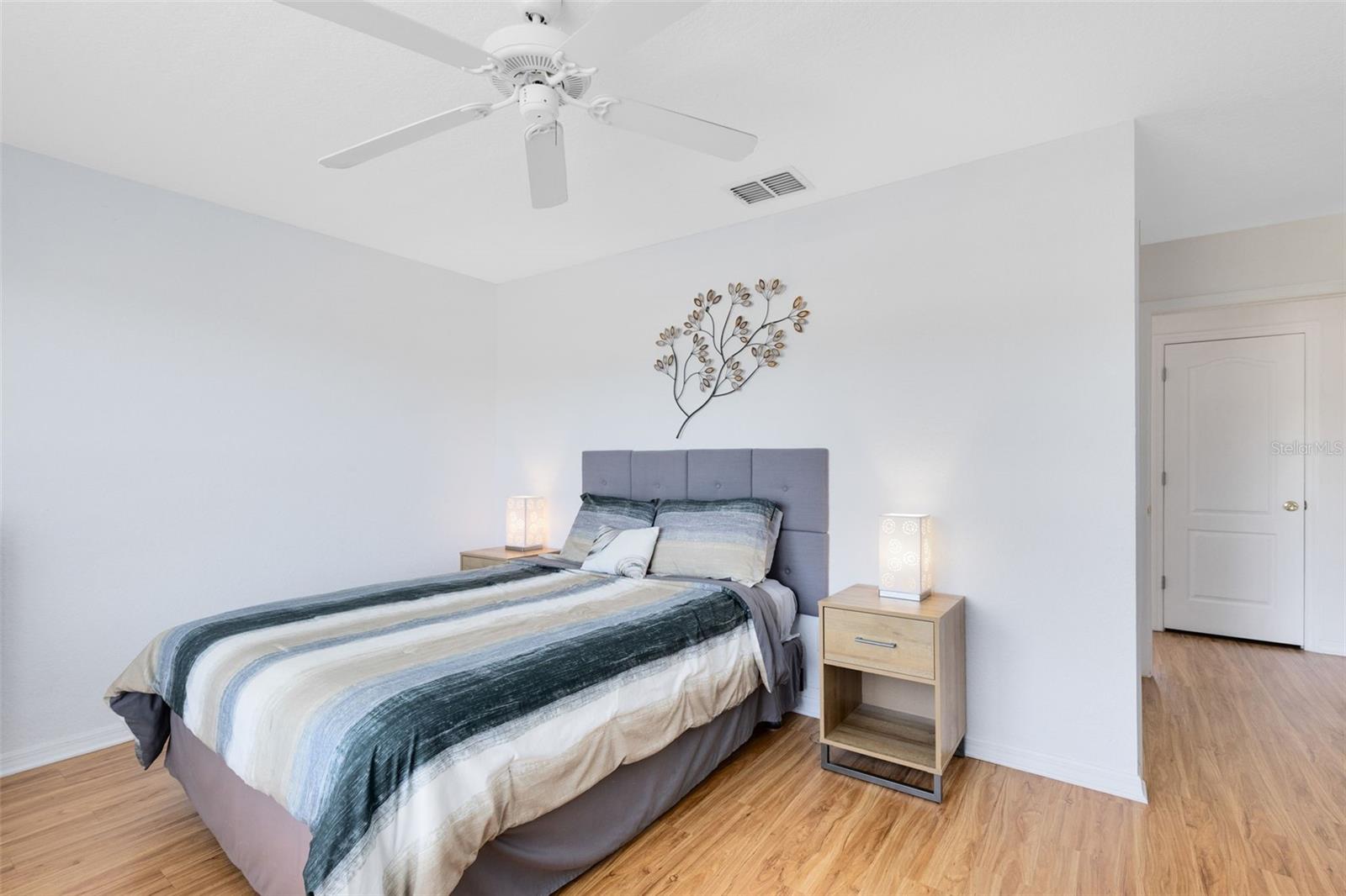 142 Birkdale St Property Photo 31