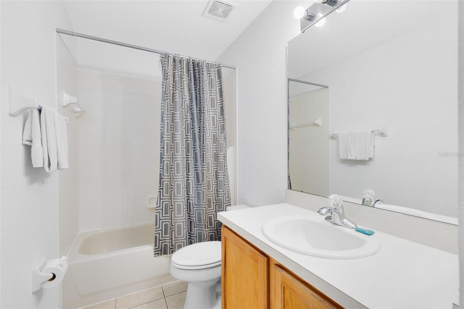 142 Birkdale St Property Photo 32