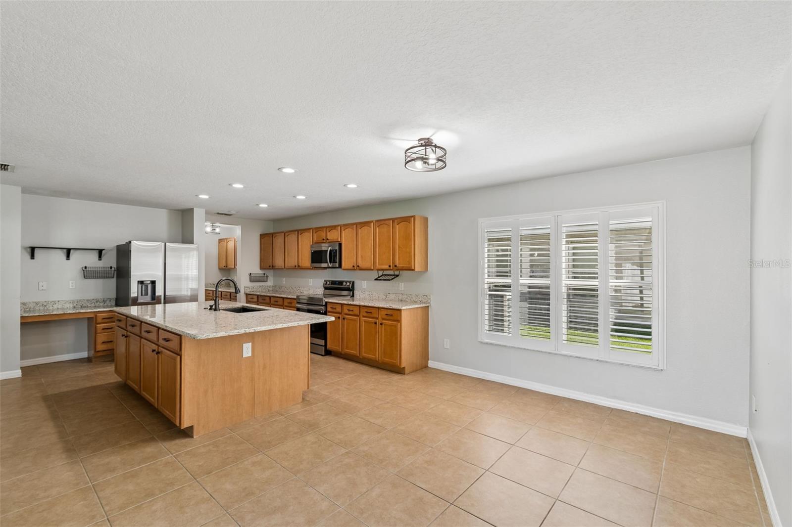 14759 Royal Poinciana Dr Property Photo 8