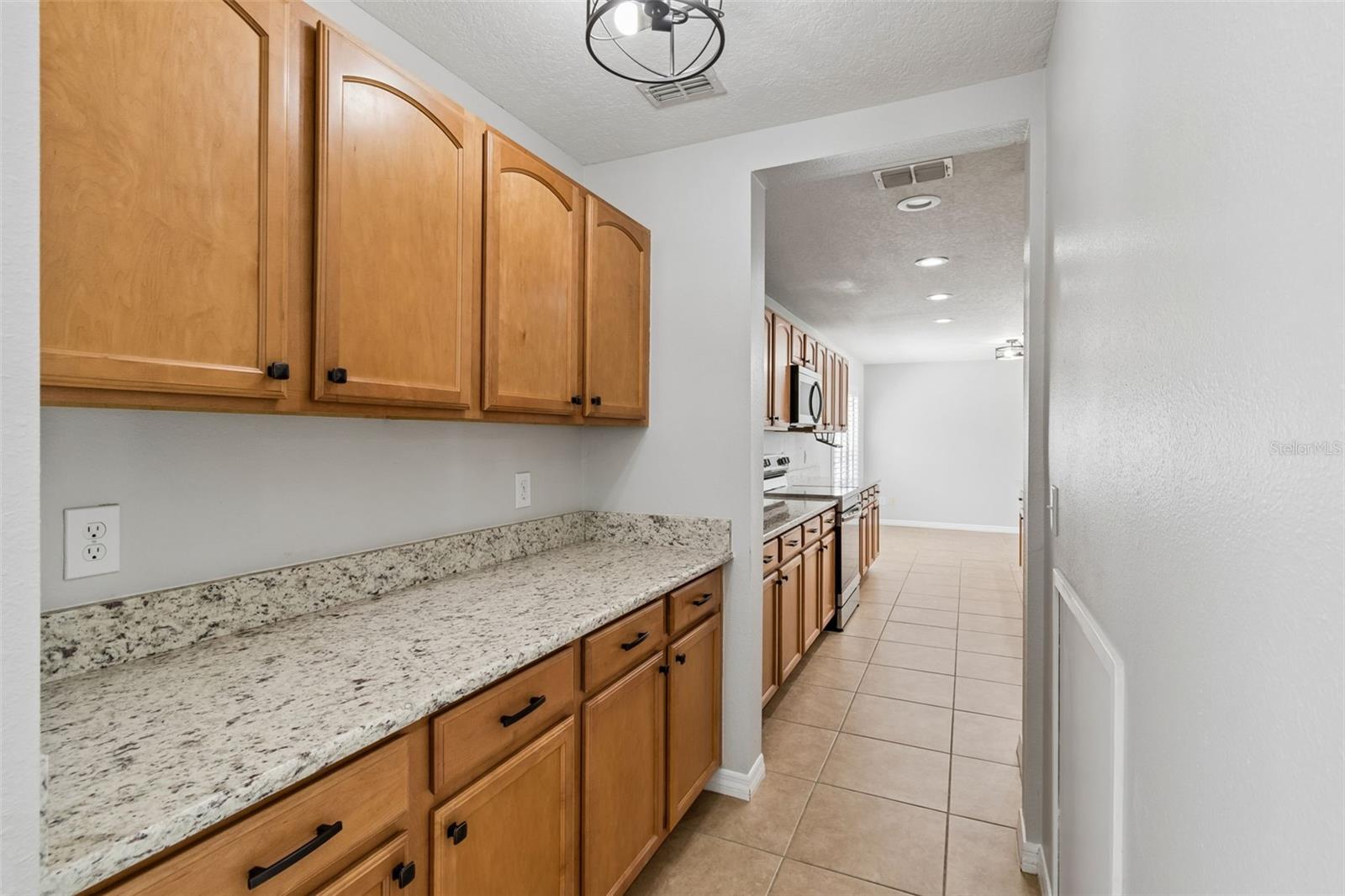 14759 Royal Poinciana Dr Property Photo 12