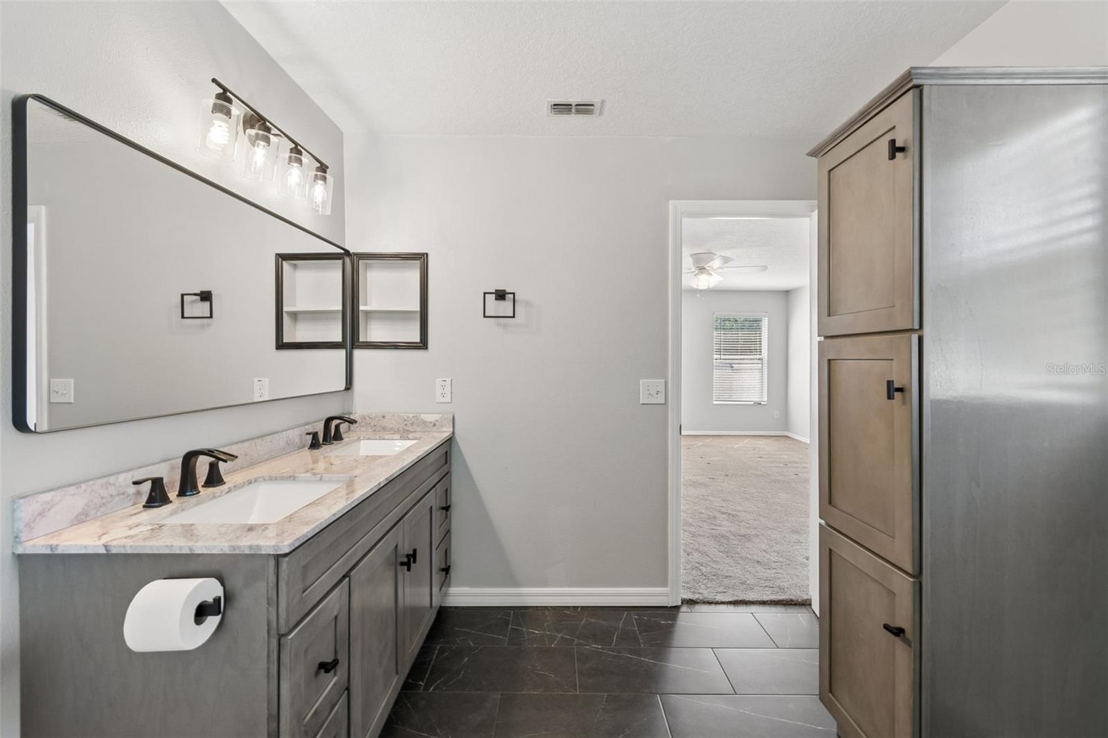 14759 Royal Poinciana Dr Property Photo 31