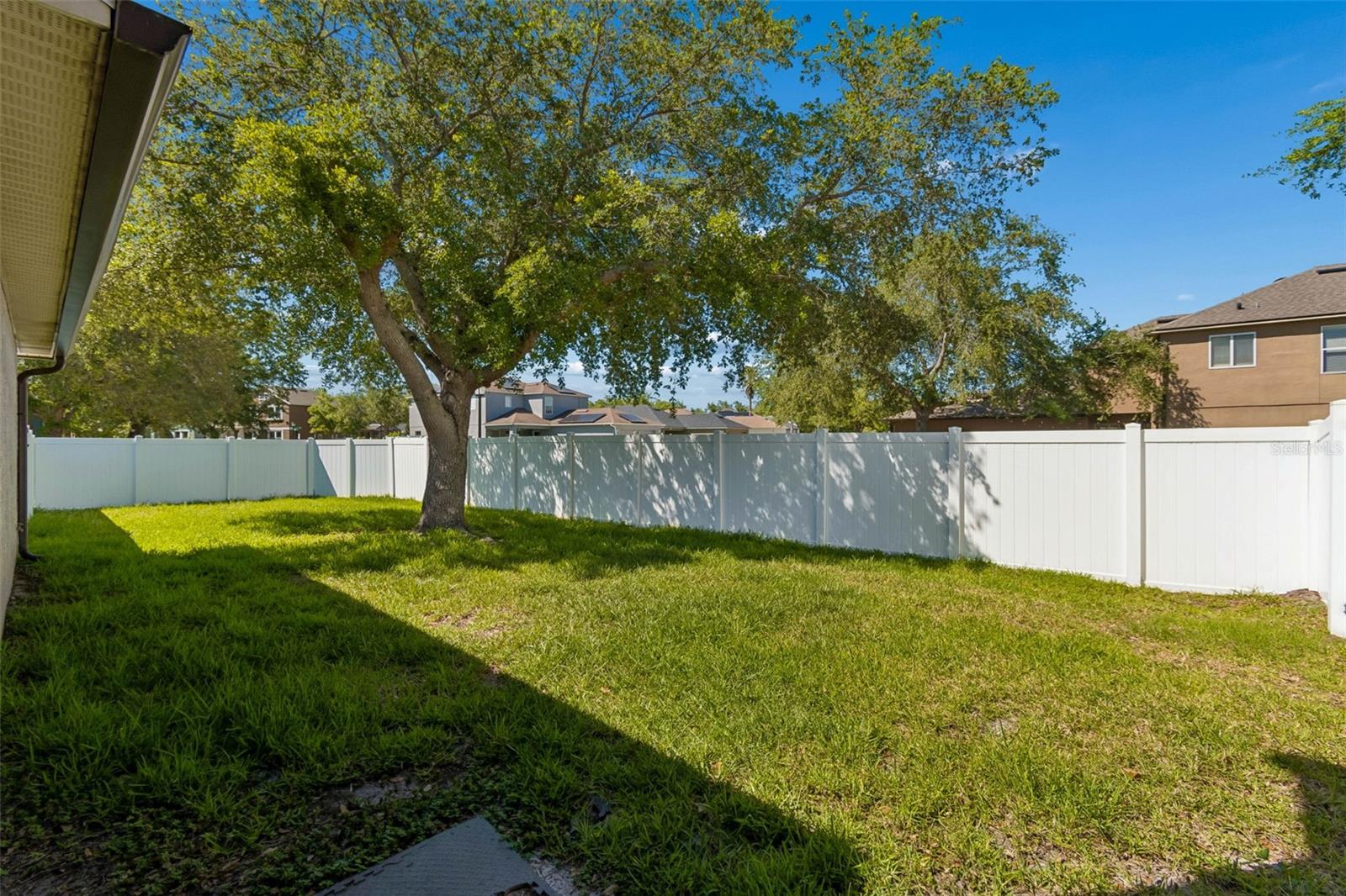 14759 Royal Poinciana Dr Property Photo 42
