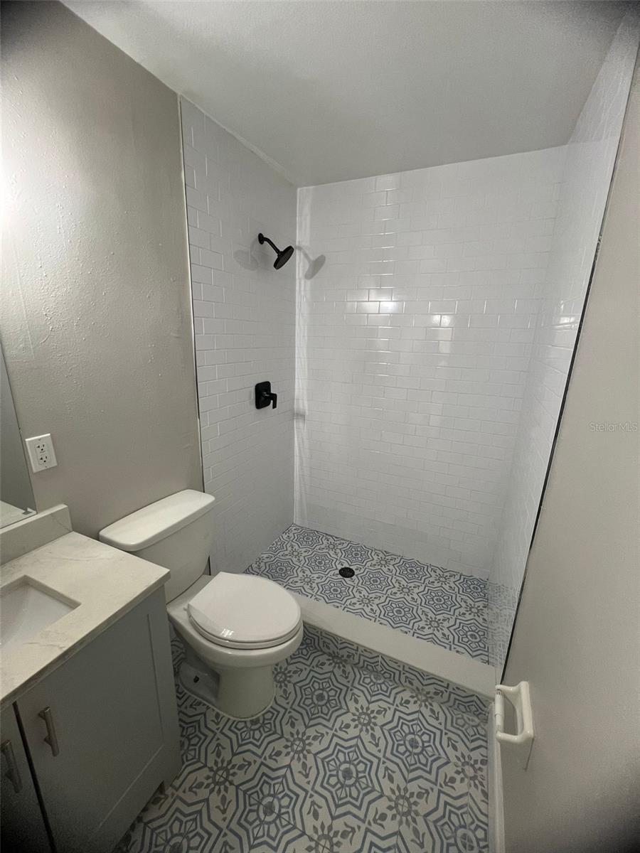 3407 N Avenida Republica De Cuba #a Property Photo 4