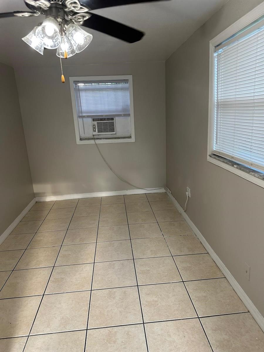 3407 N Avenida Republica De Cuba #a Property Photo 12
