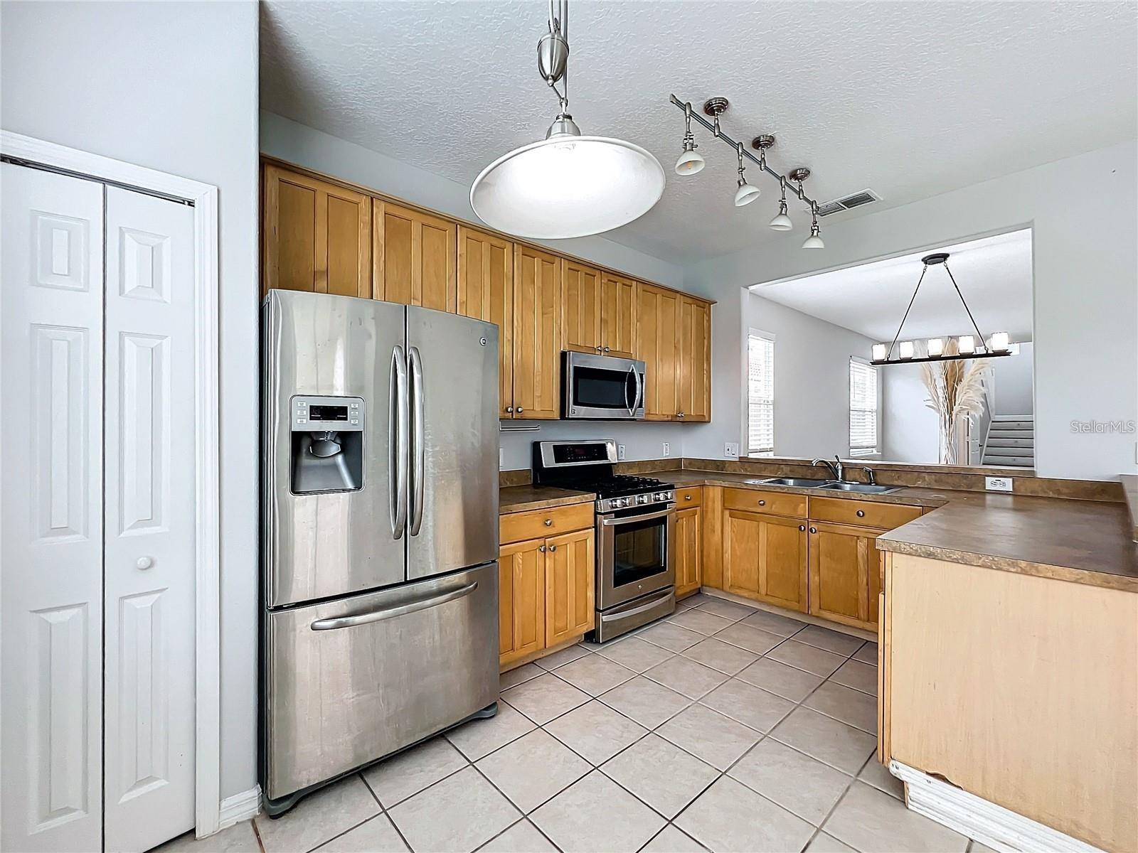 5356 Watervista Dr Property Photo 3