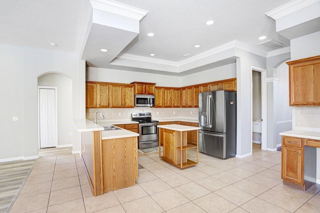 14308 Willow Run Property Photo 7