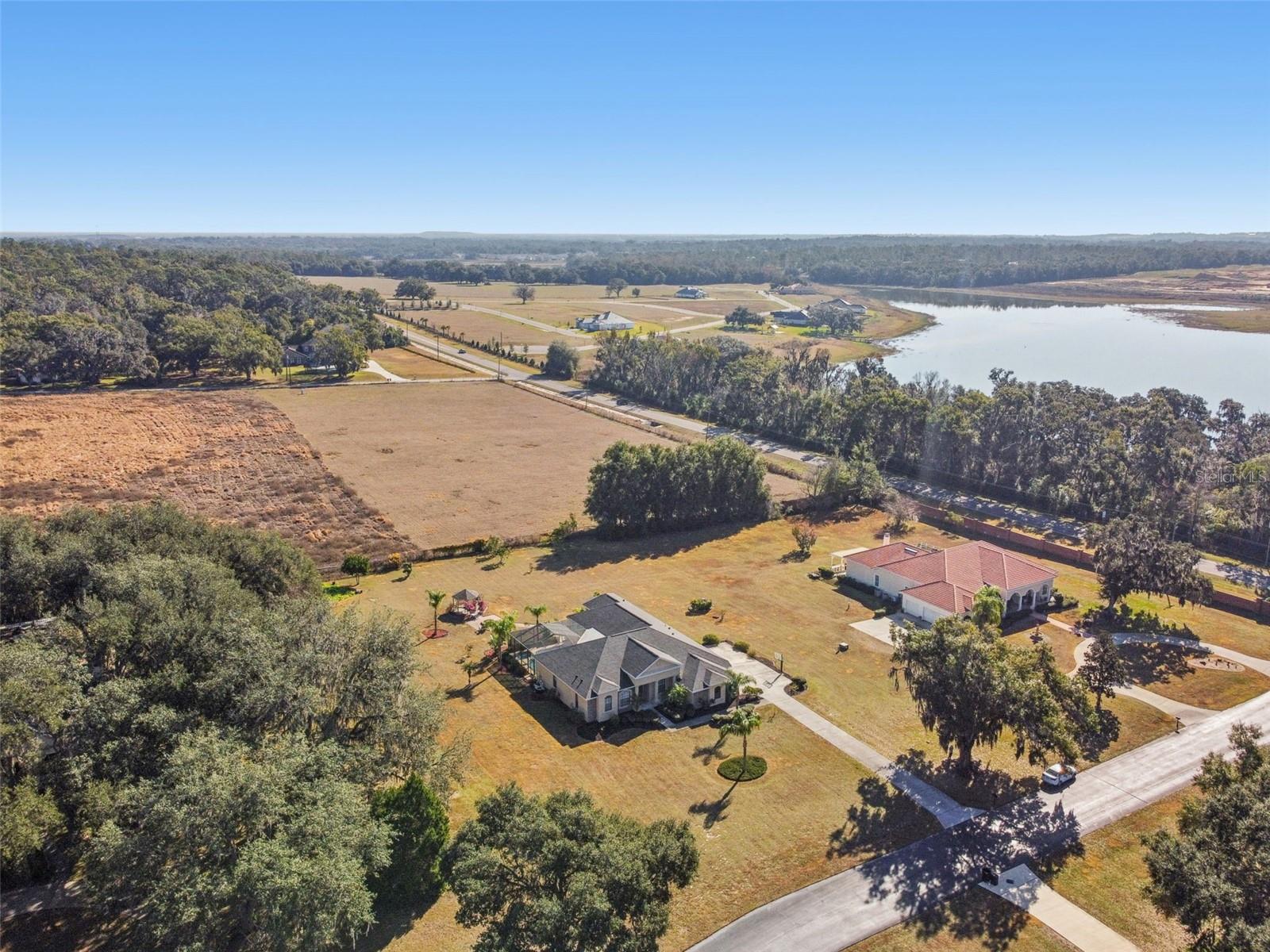 14308 Willow Run Property Photo 45