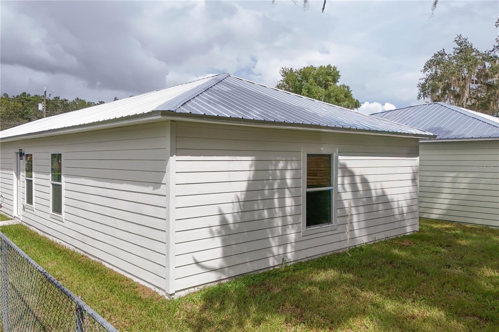 1012 E Hazzard Property Photo 22