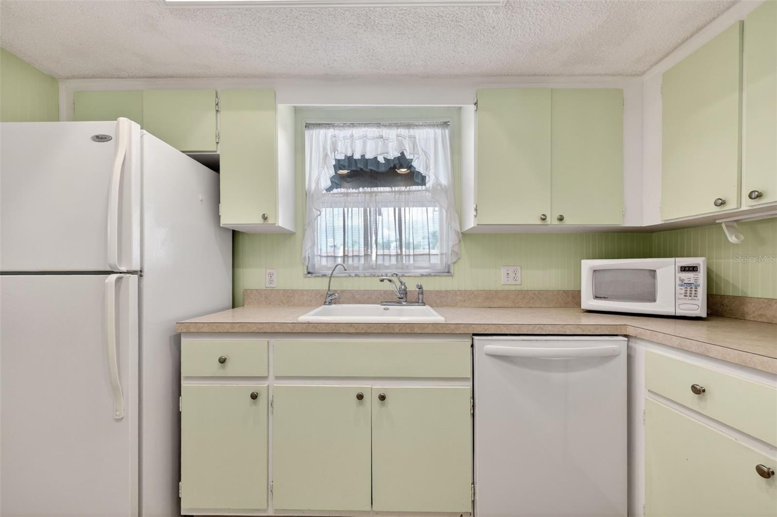 1100 E Bay Dr #43 Property Photo 5