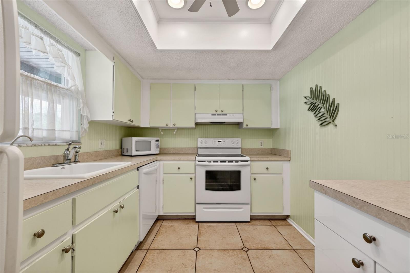 1100 E Bay Dr #43 Property Photo 6