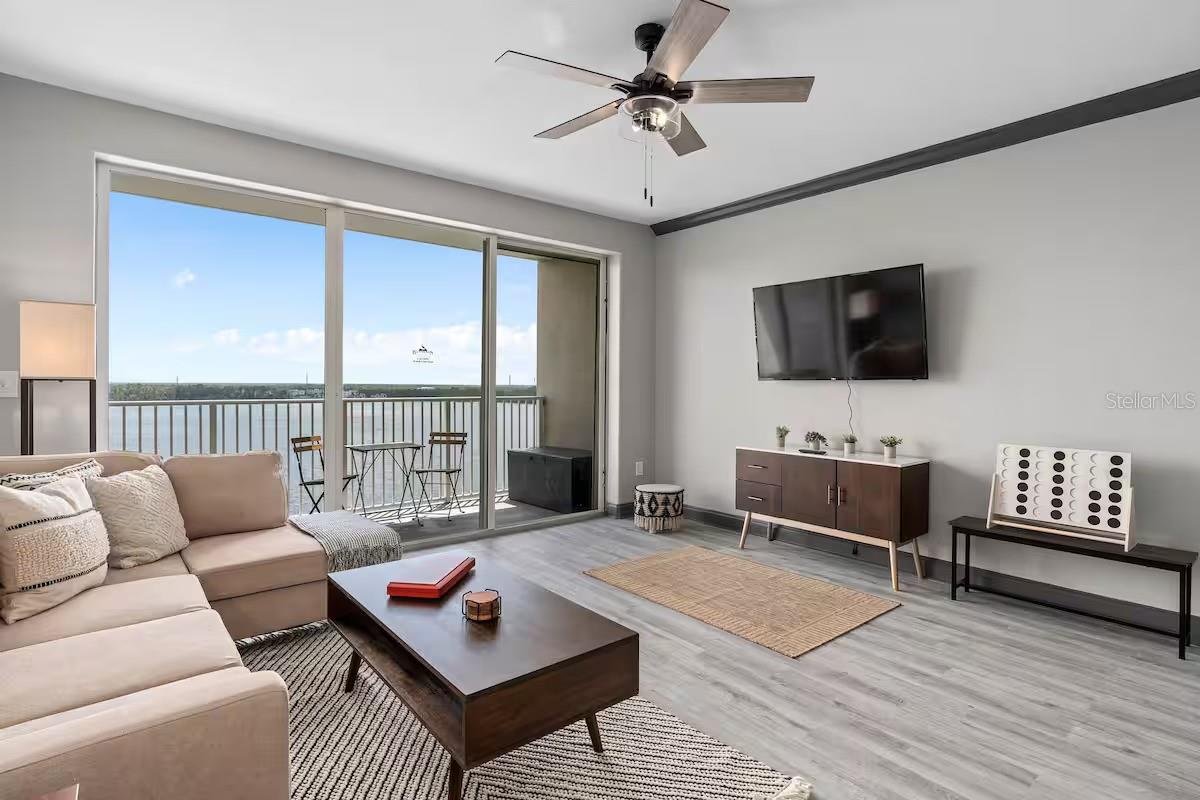 13415 Blue Heron Beach Dr #706 Property Photo 3