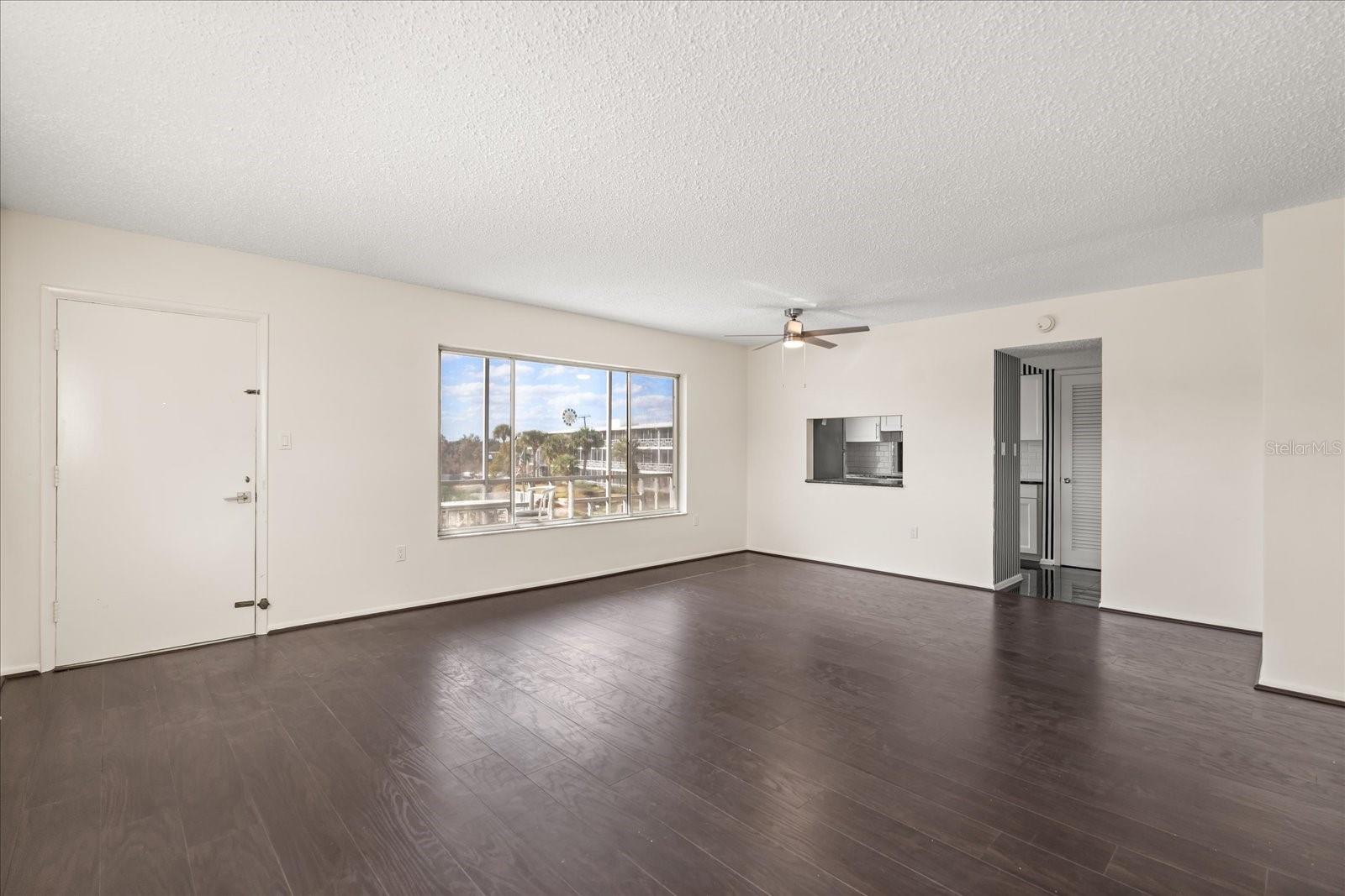1700 6th St Nw #b24 Property Photo 5
