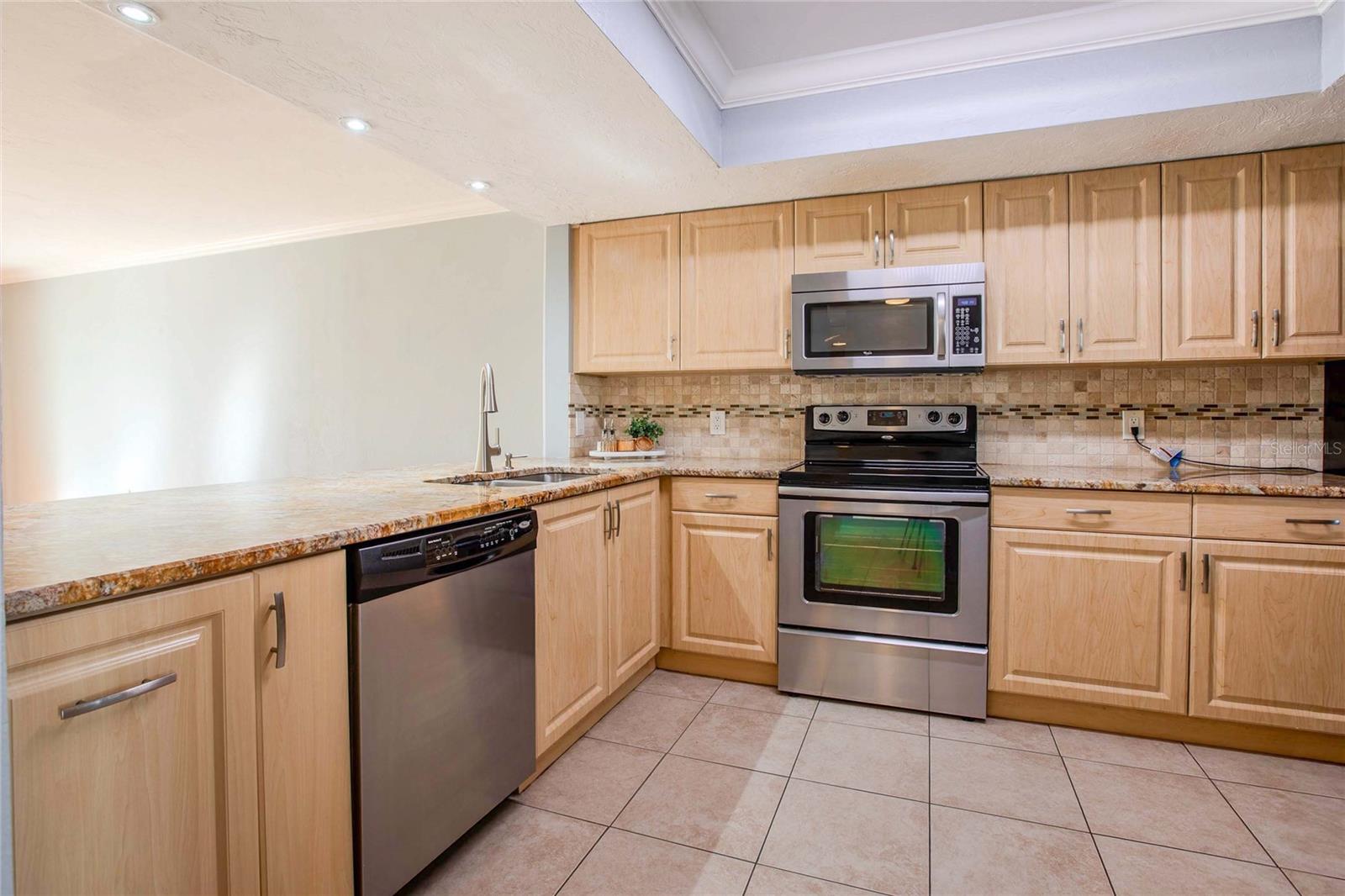 3300 Beneva #214 Property Photo 4