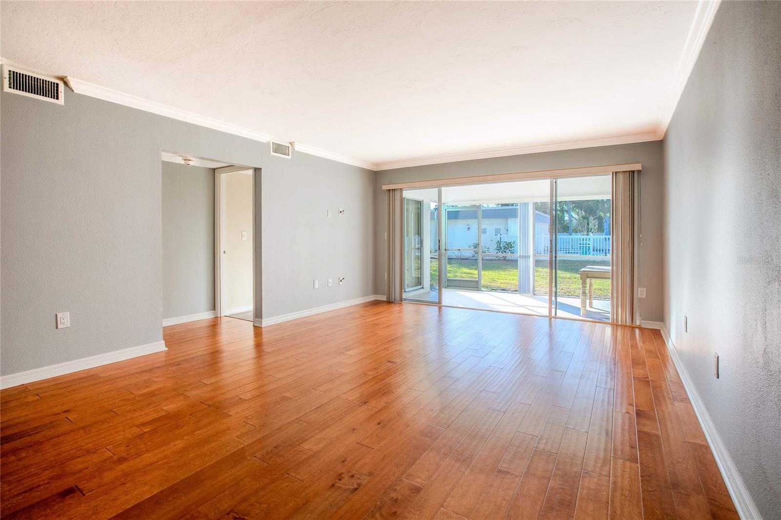 3300 Beneva #214 Property Photo 7