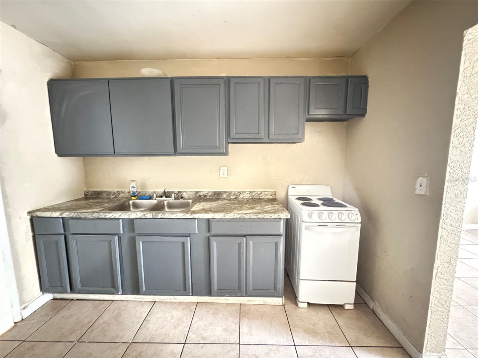 1209 Carlsbad Pl Property Photo 22