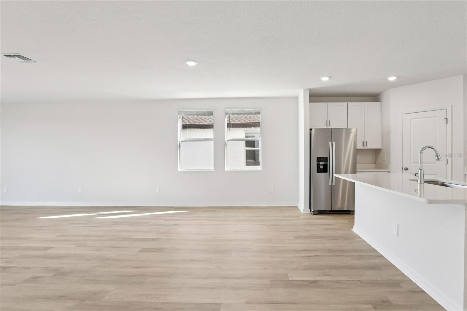 31583 Wild Grape Ln Property Photo 6