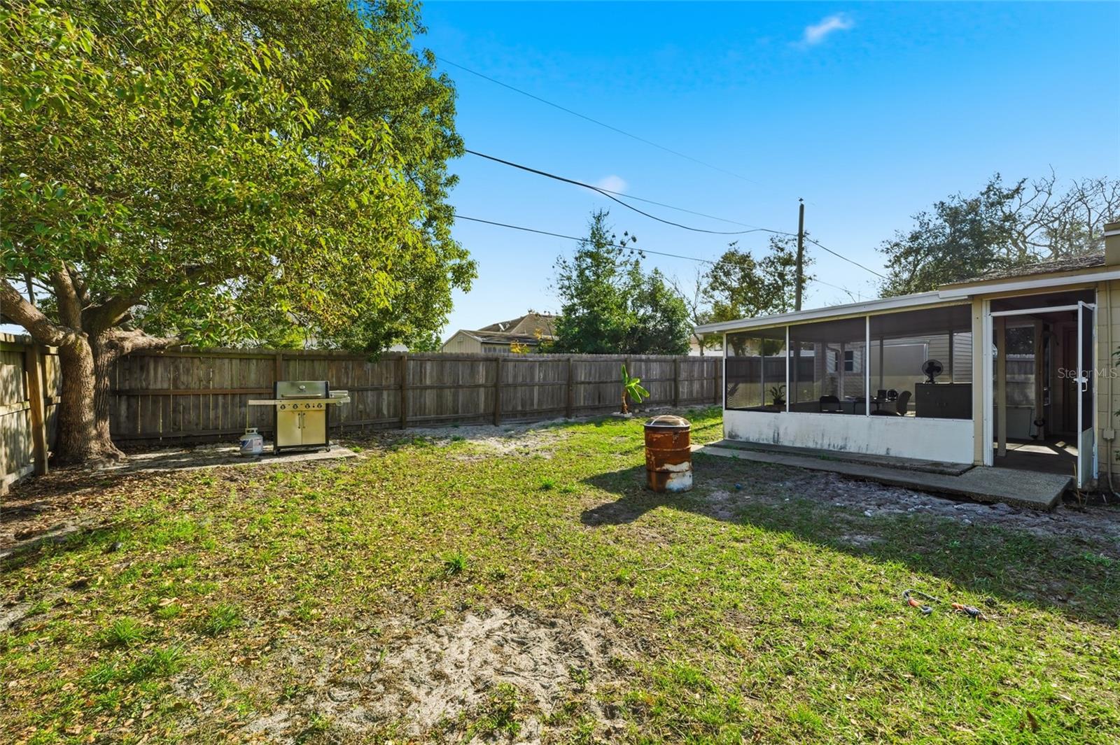2455 Kimberly Dr Property Photo 32