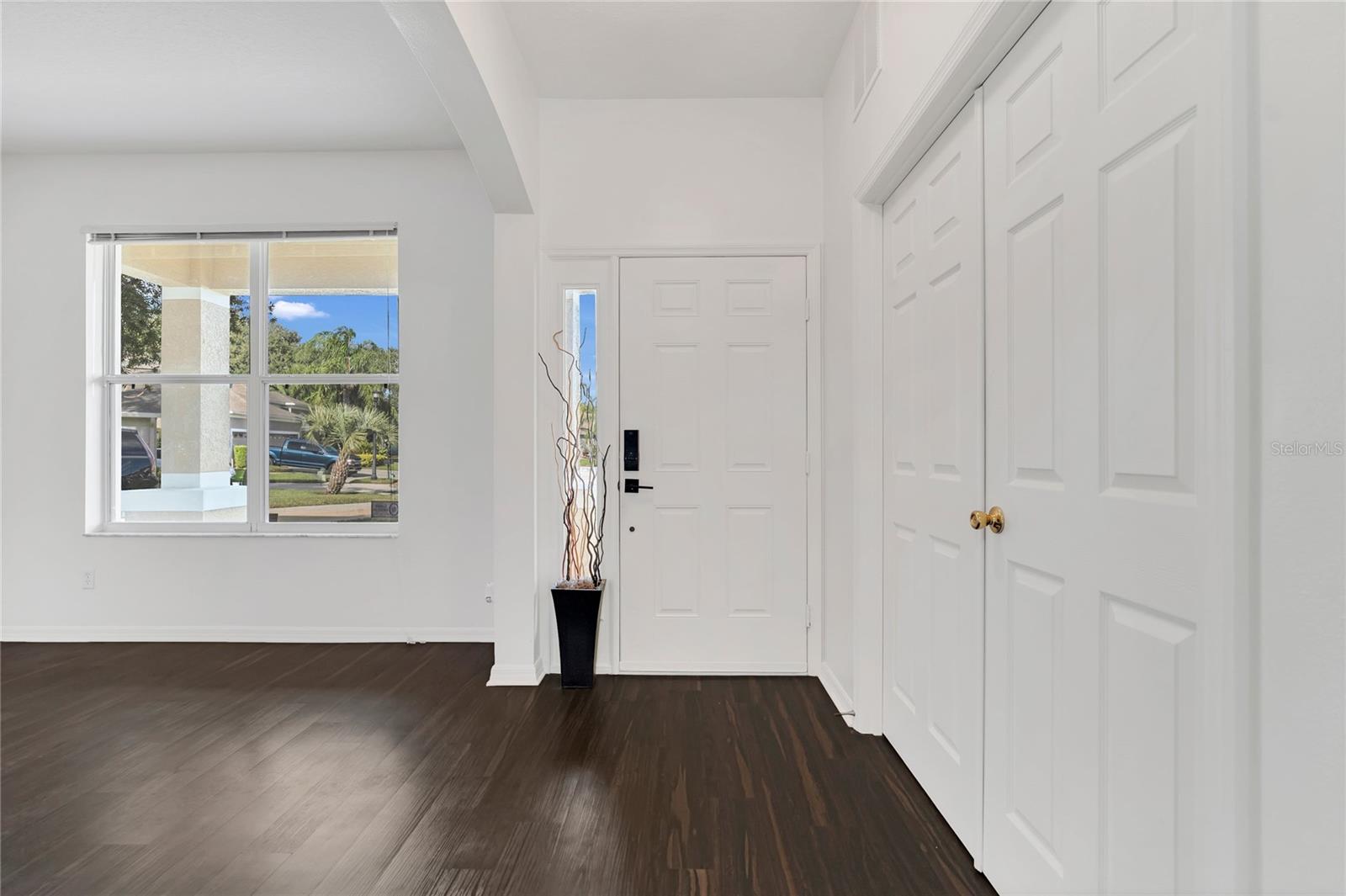 9531 Osprey Landing Dr Property Photo 2