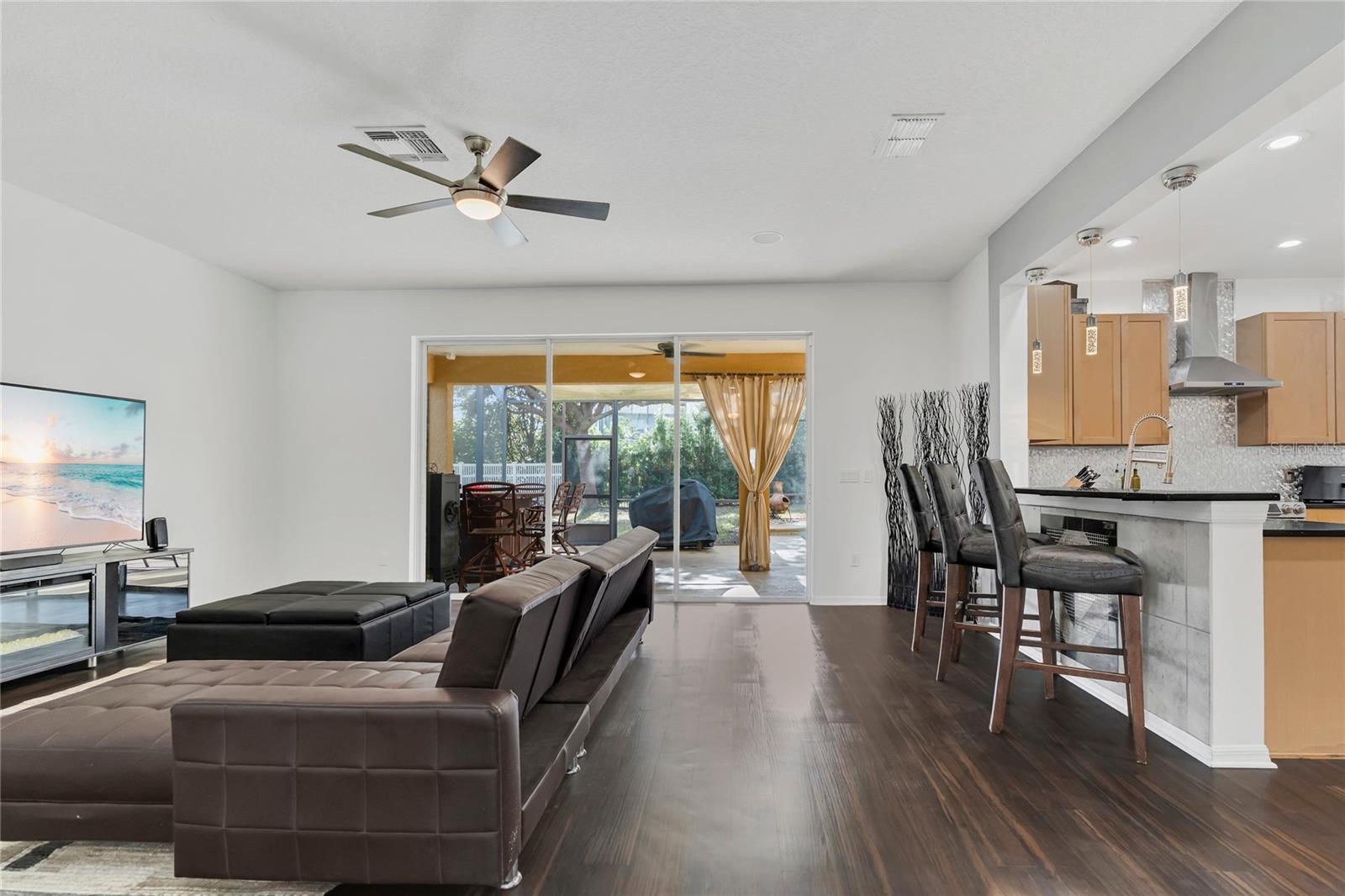 9531 Osprey Landing Dr Property Photo 13