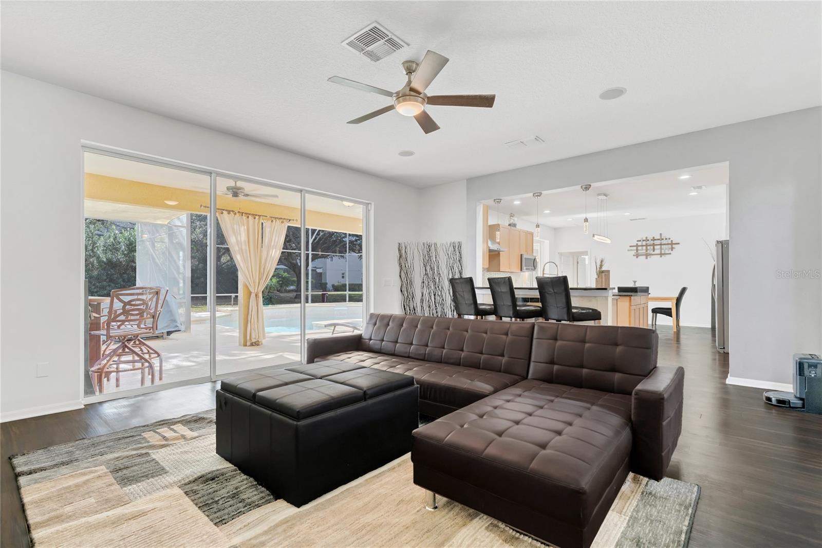 9531 Osprey Landing Dr Property Photo 15