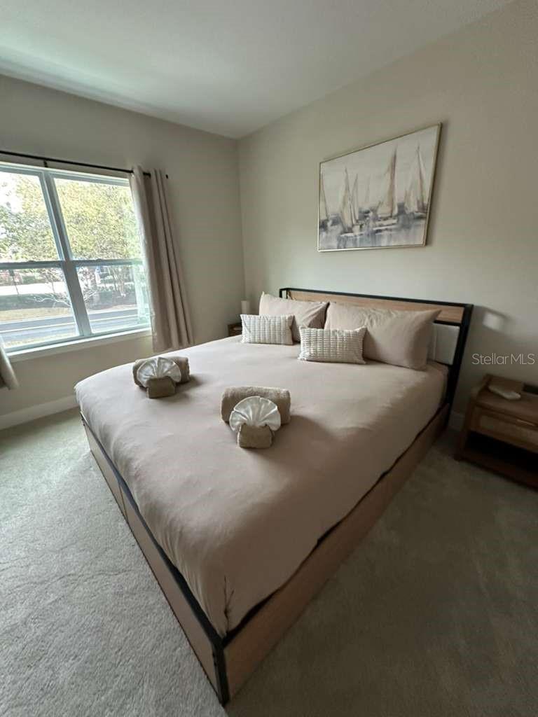 O6372162 Property Photo 5