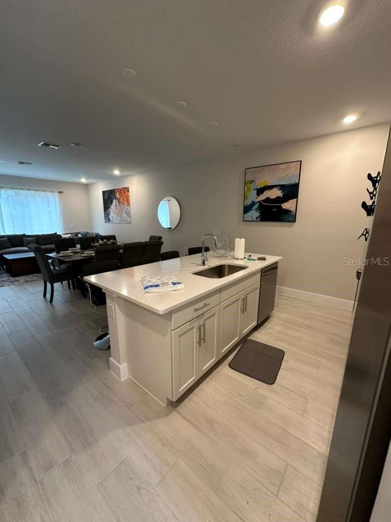 O6372162 Property Photo 8