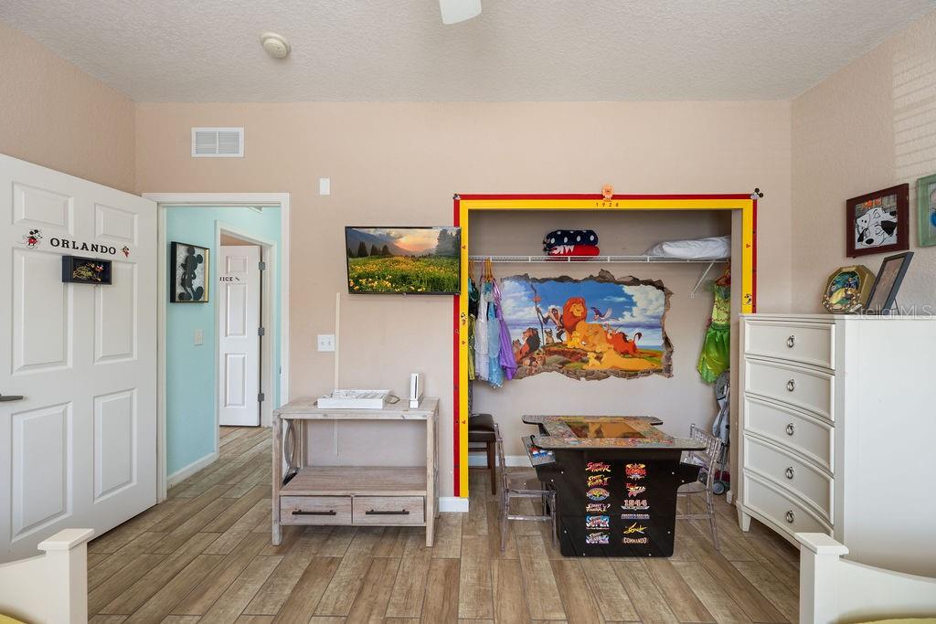 302 Terrace Ridge Cir #302 Property Photo 18