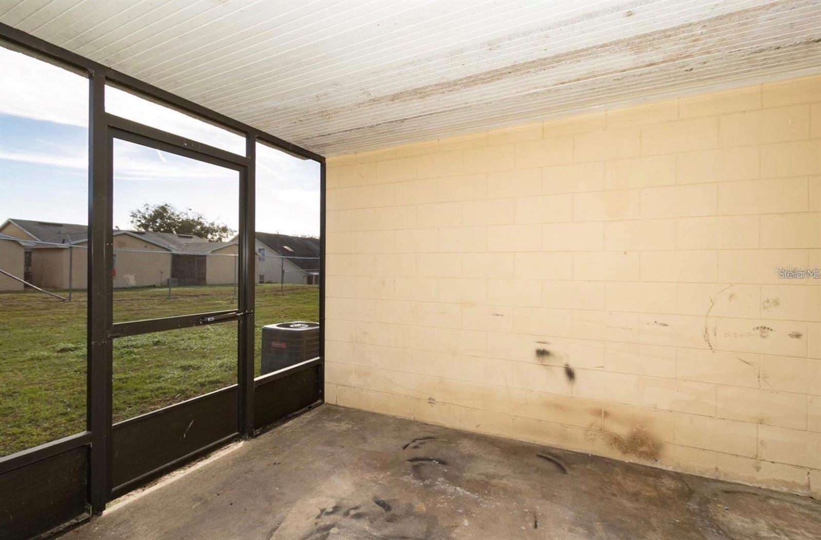 1267 Woodman Way Property Photo 16