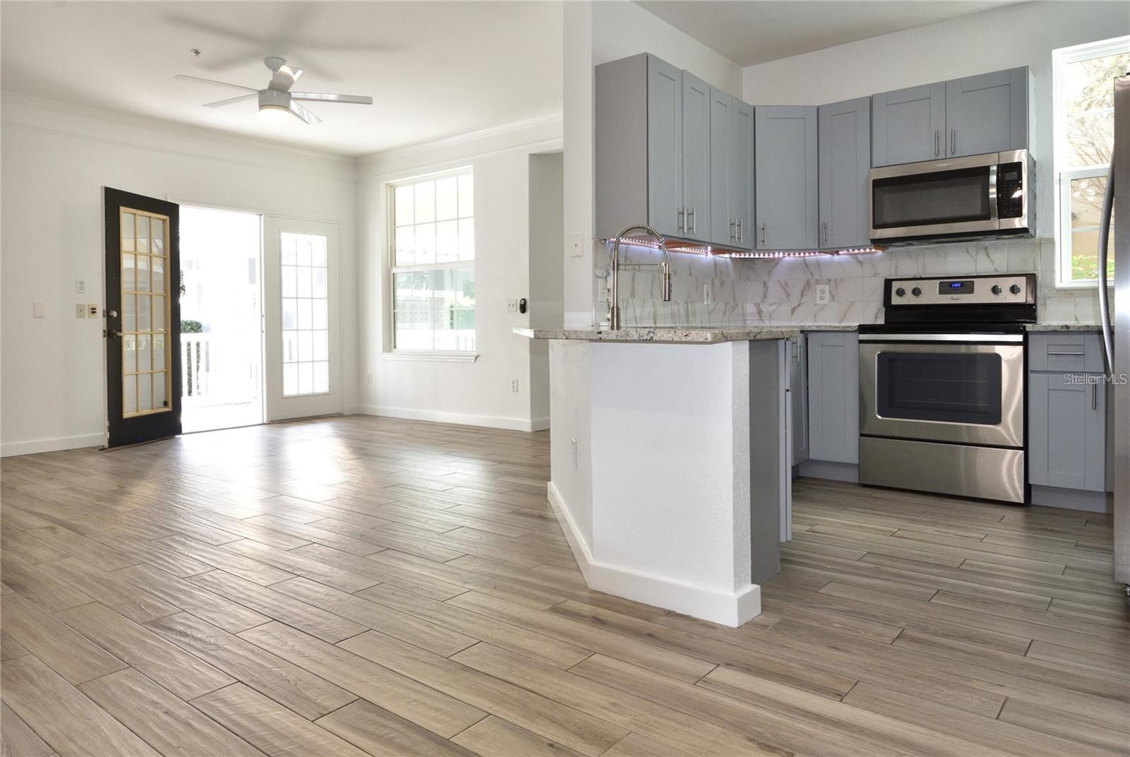 3396 Parkchester Square Blvd #104 Property Photo 4