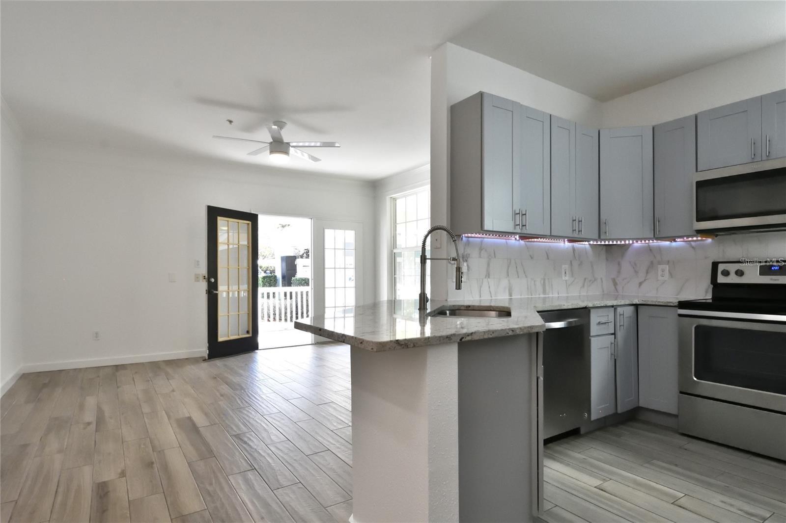 3396 Parkchester Square Blvd #104 Property Photo 24