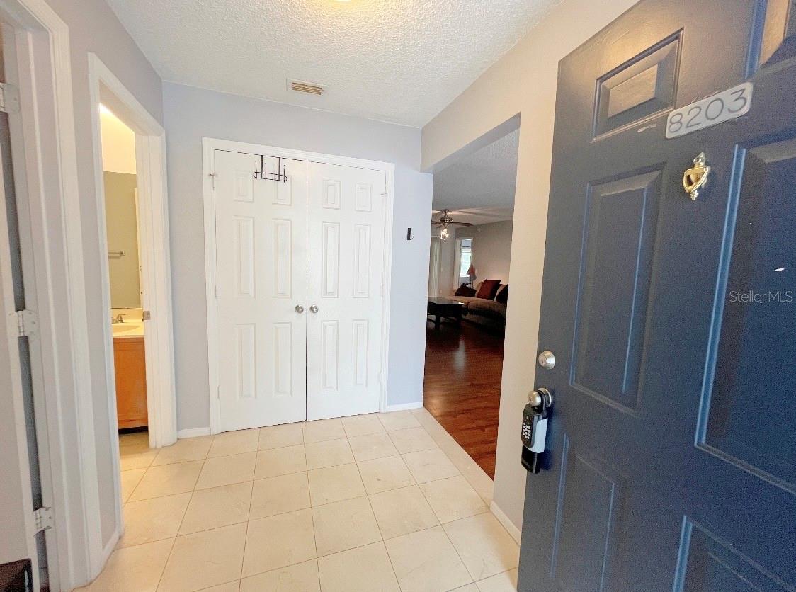 8203 Olympia Ct Property Photo 4