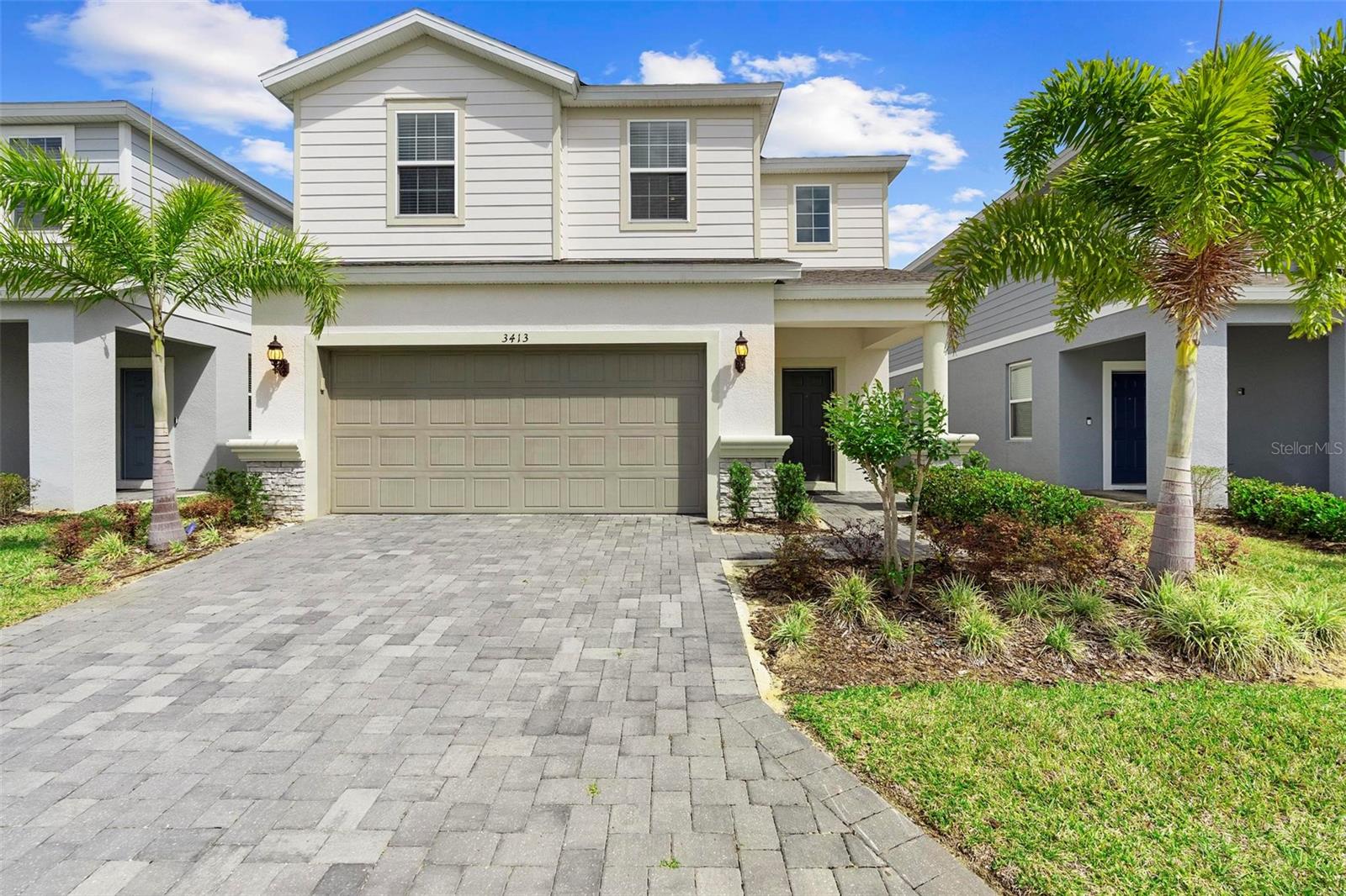 3413 Lilac Property Photo 2