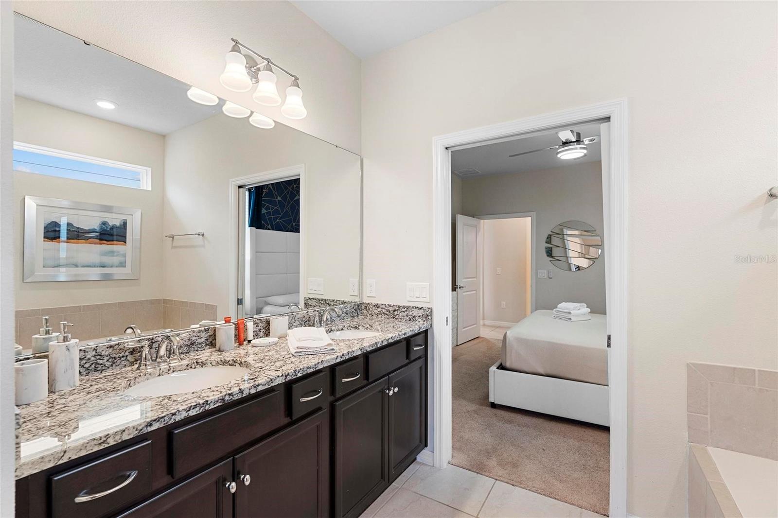 3413 Lilac Property Photo 42