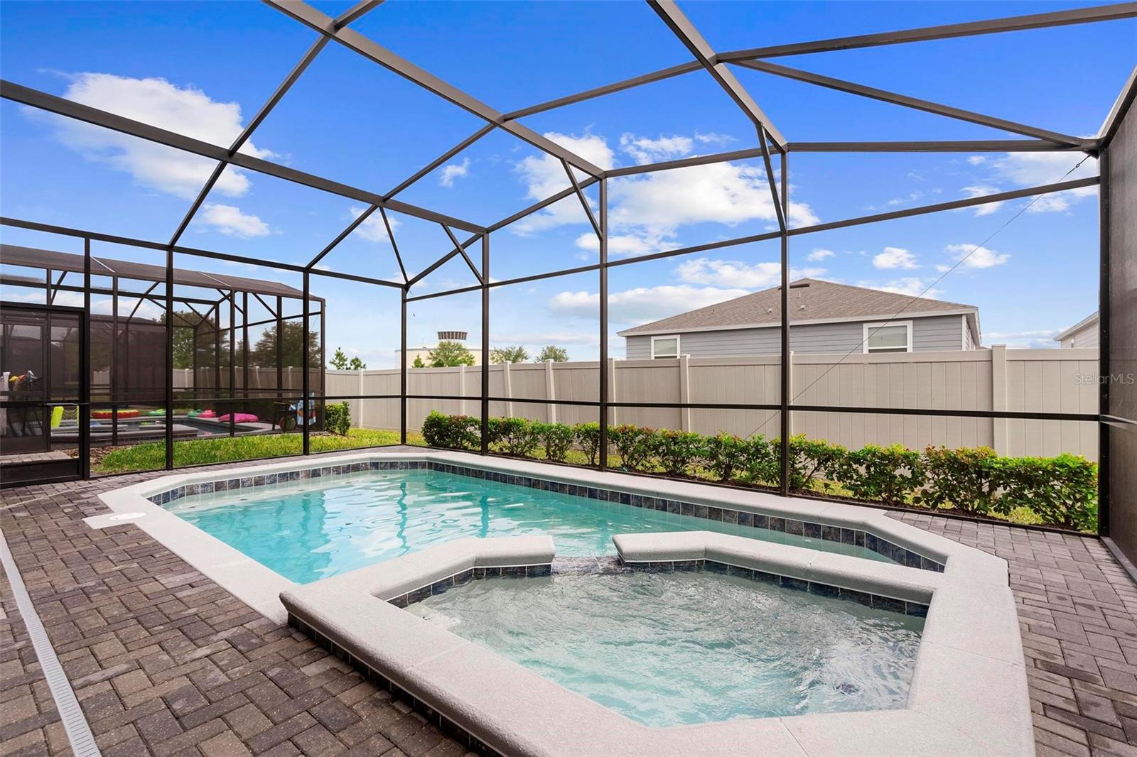 3413 Lilac Property Photo 47