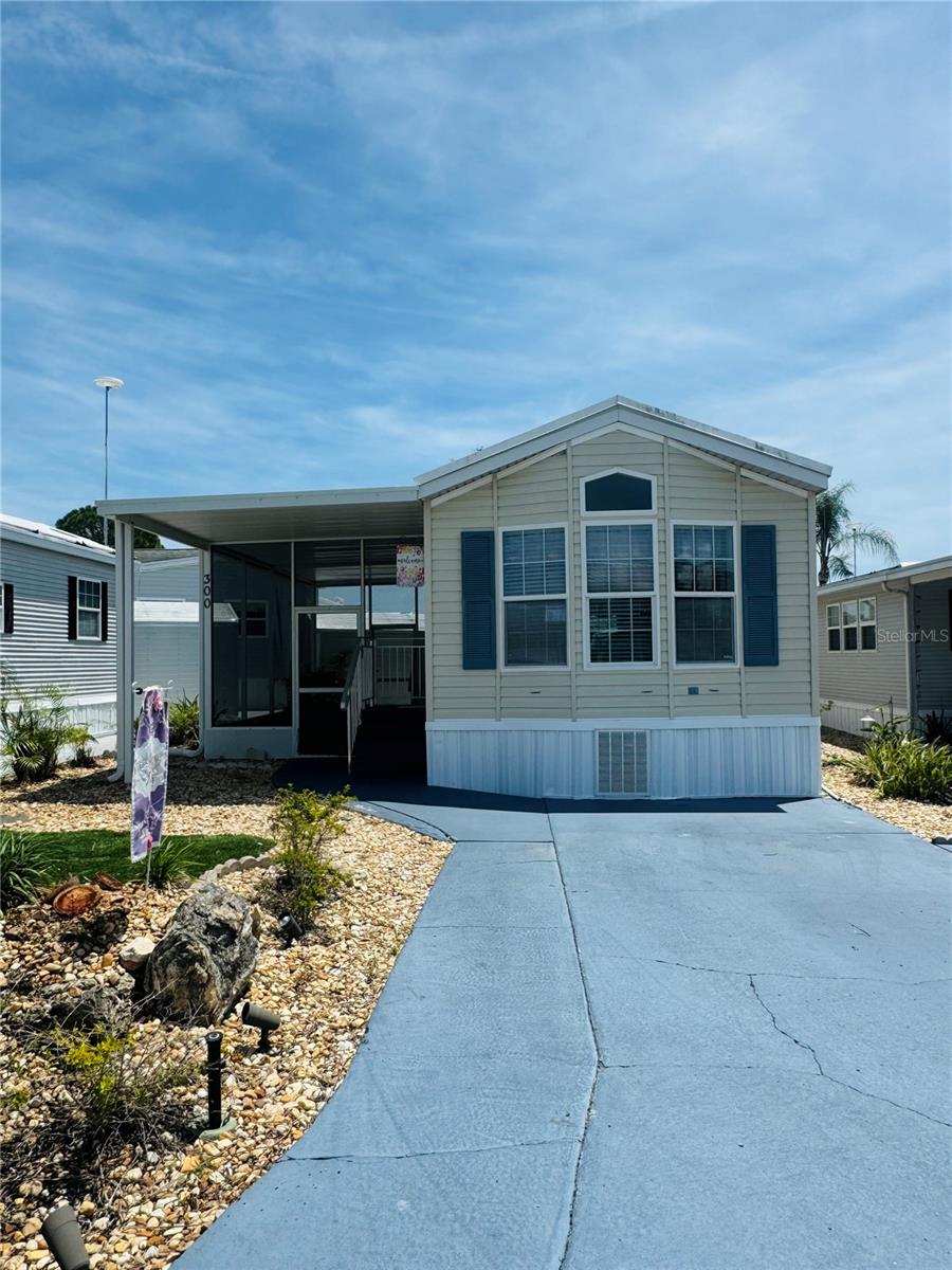 300 Royal Troon Loop Property Photo 2