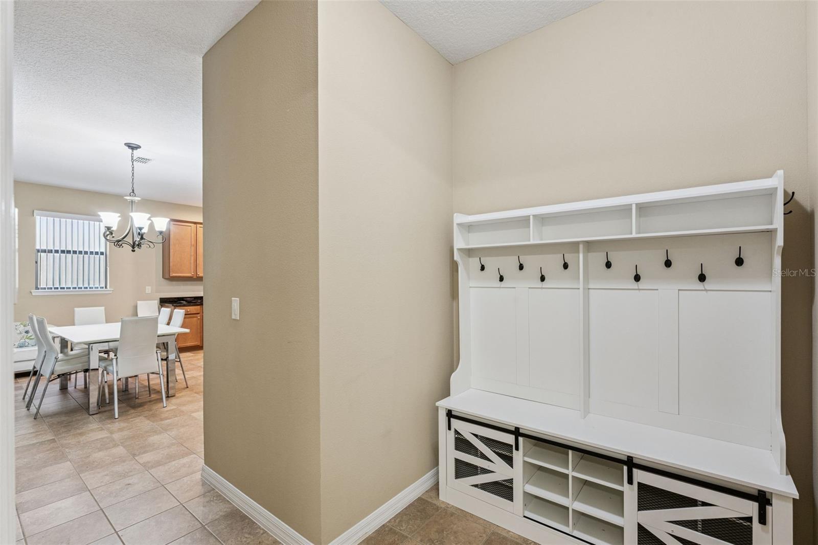 13232 Longacre Dr Property Photo 12