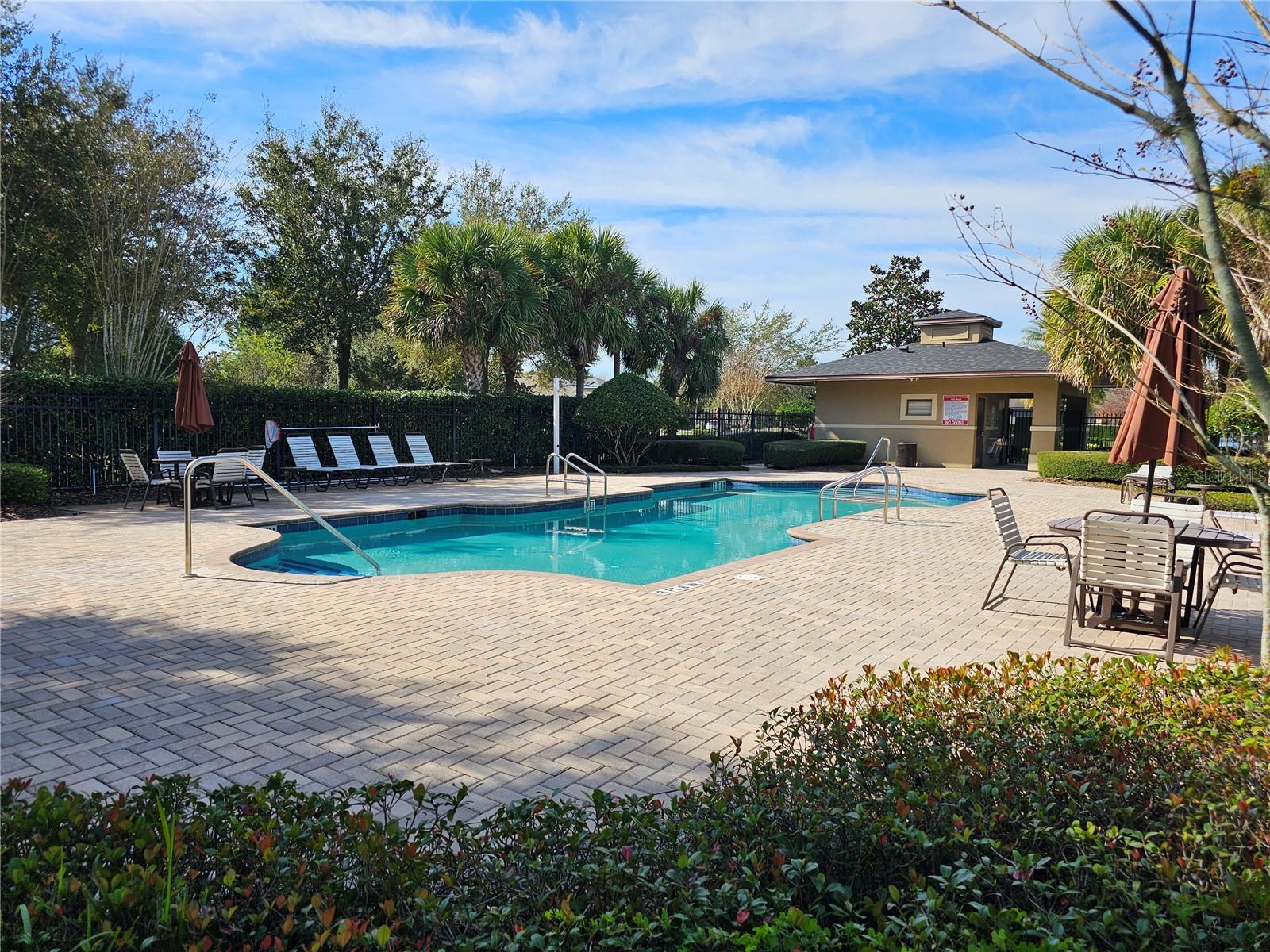 13232 Longacre Dr Property Photo 29