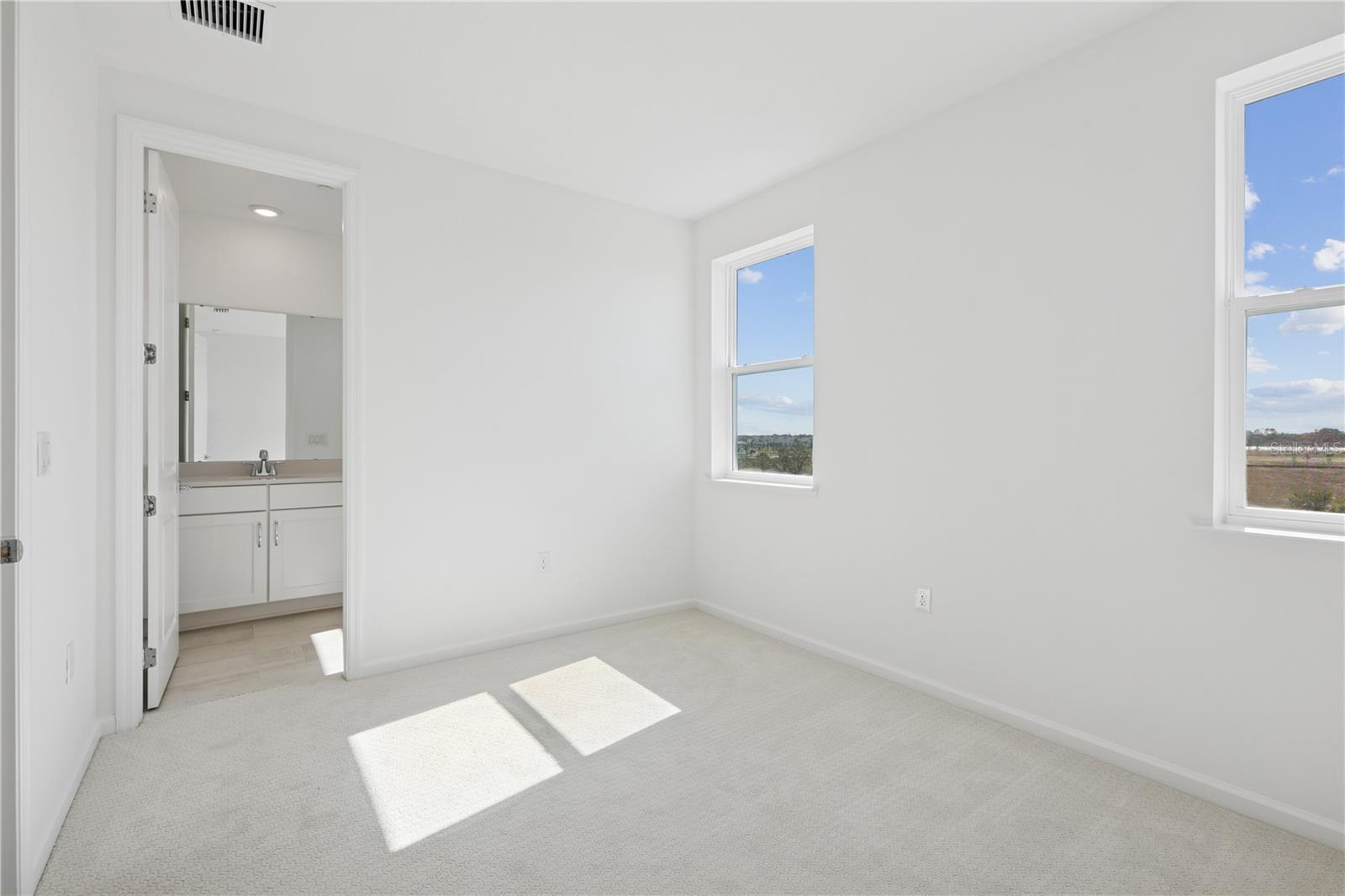 9160 Sinatra Ln Property Photo 9