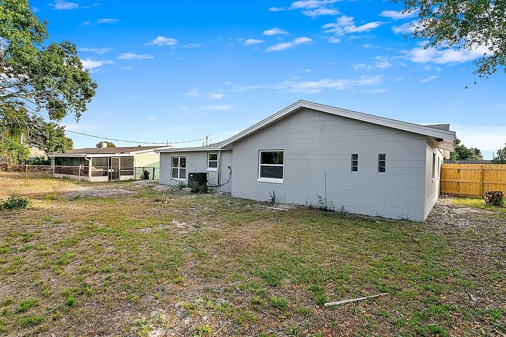 4823 Kathy Jo Ter Property Photo 26