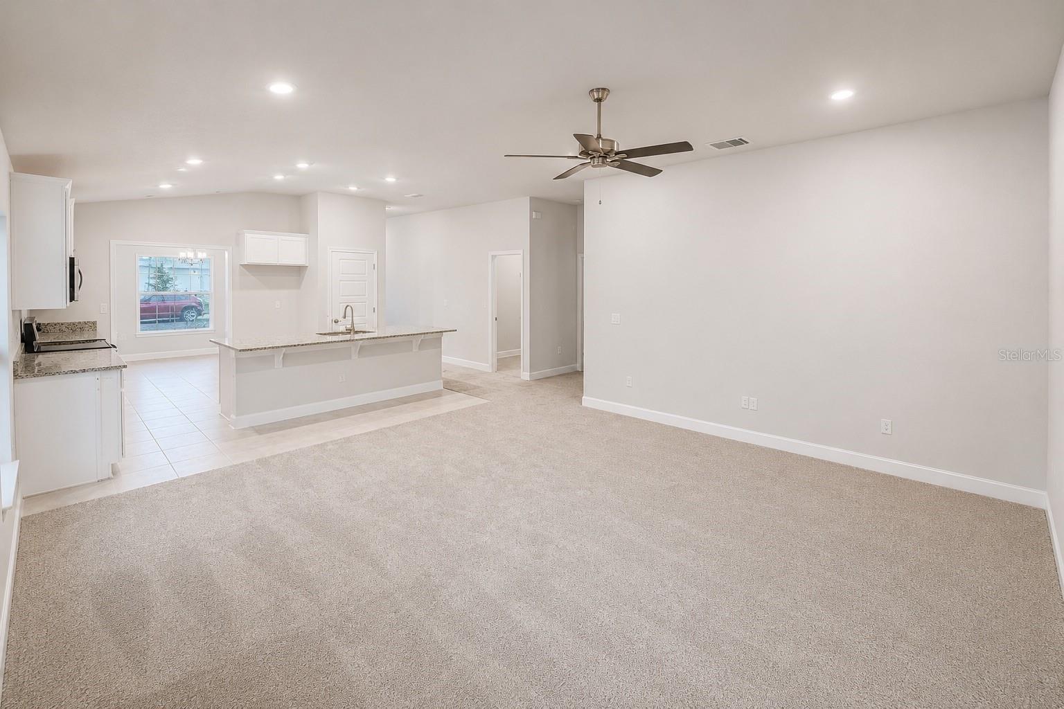 7552 Bent Tree Loop Property Photo 6