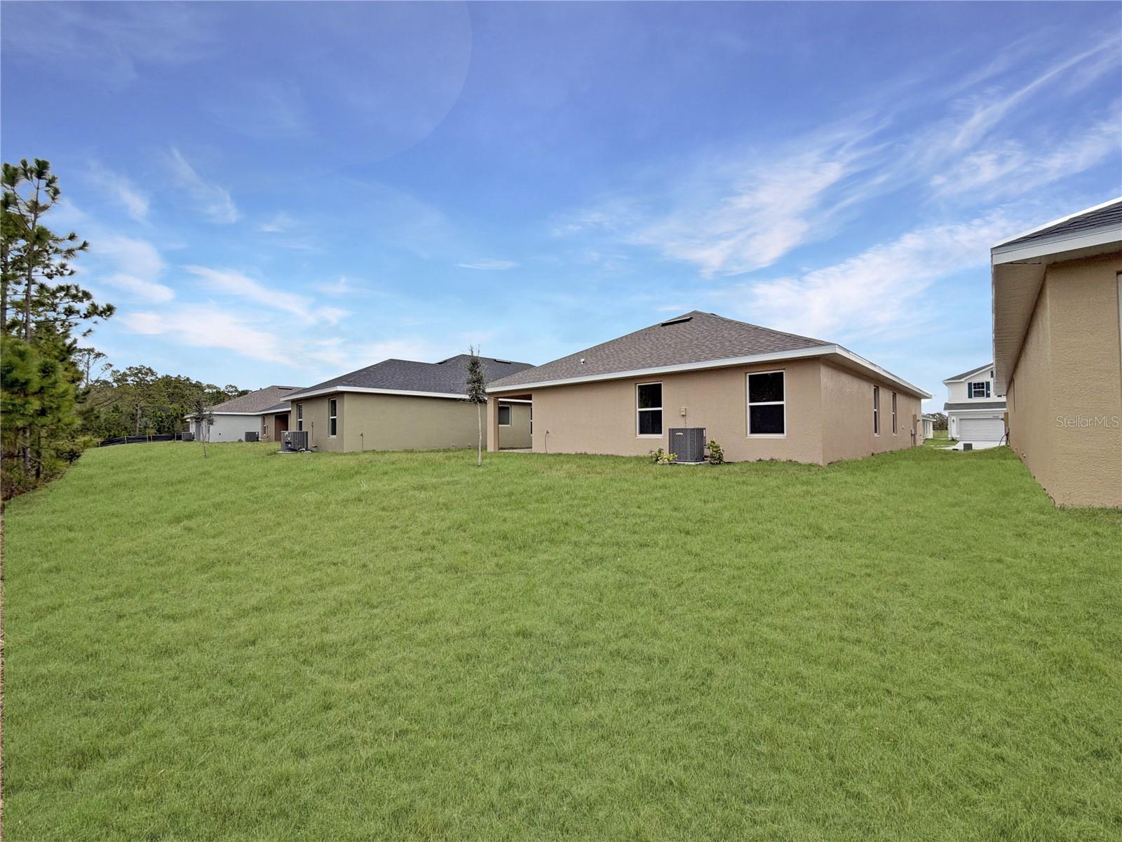 7552 Bent Tree Loop Property Photo 16