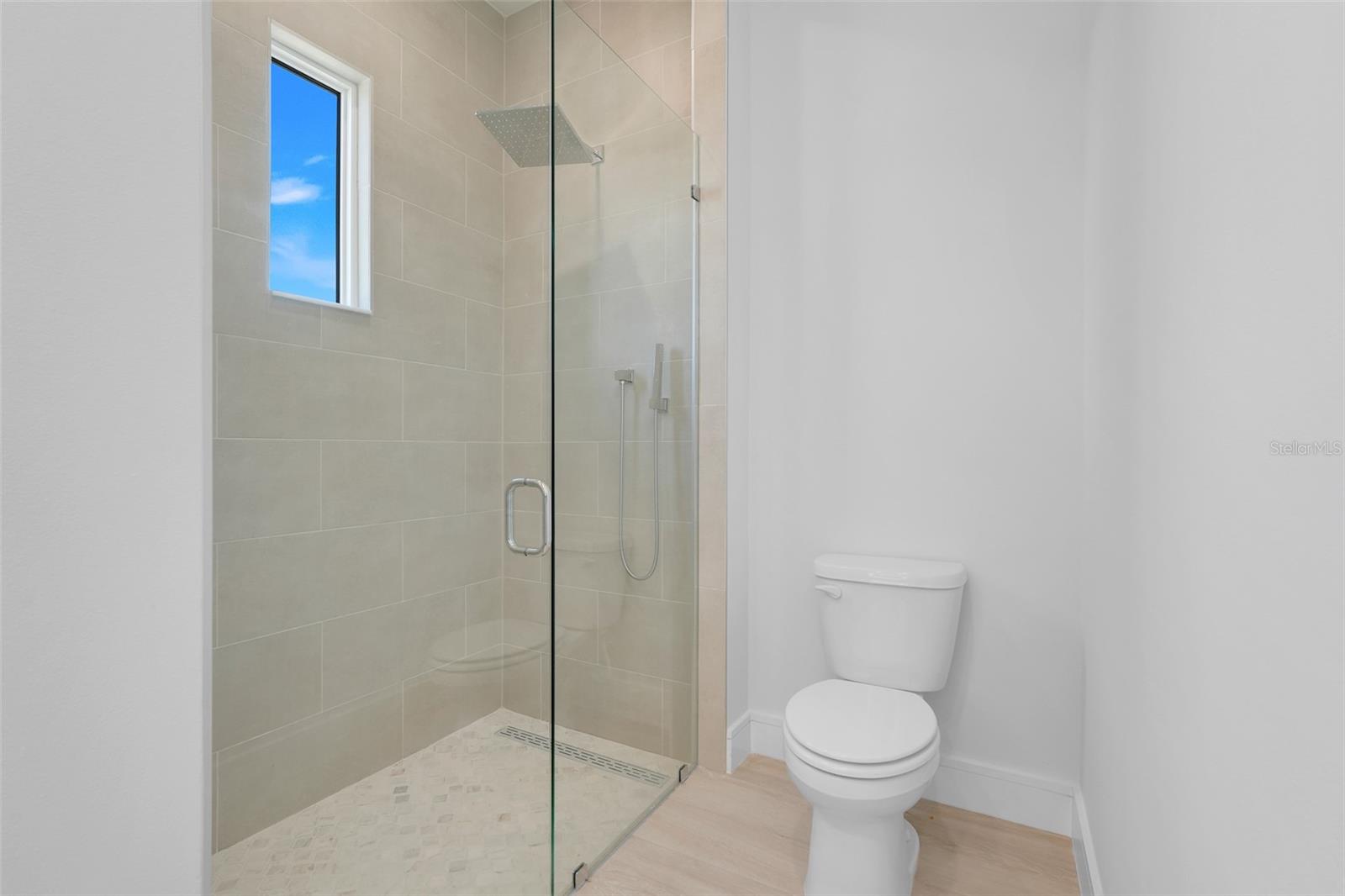 3036 Kensington Ave Property Photo 37