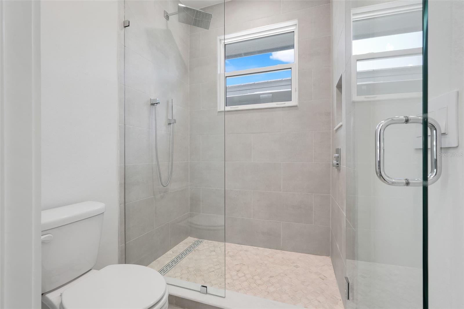 3036 Kensington Ave Property Photo 42